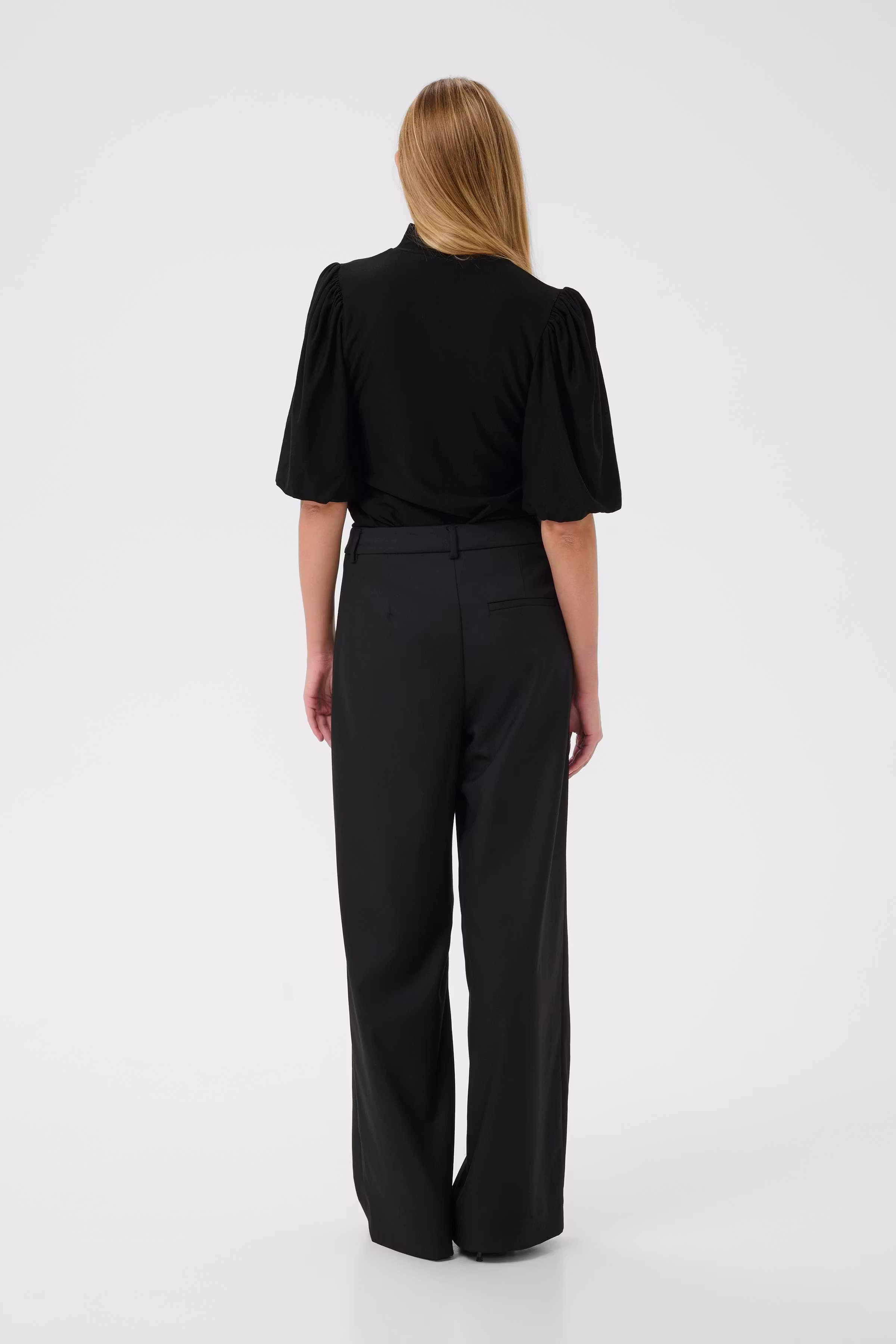 GZrifa Blouse LOOKBOOK BACK 10910760-100017