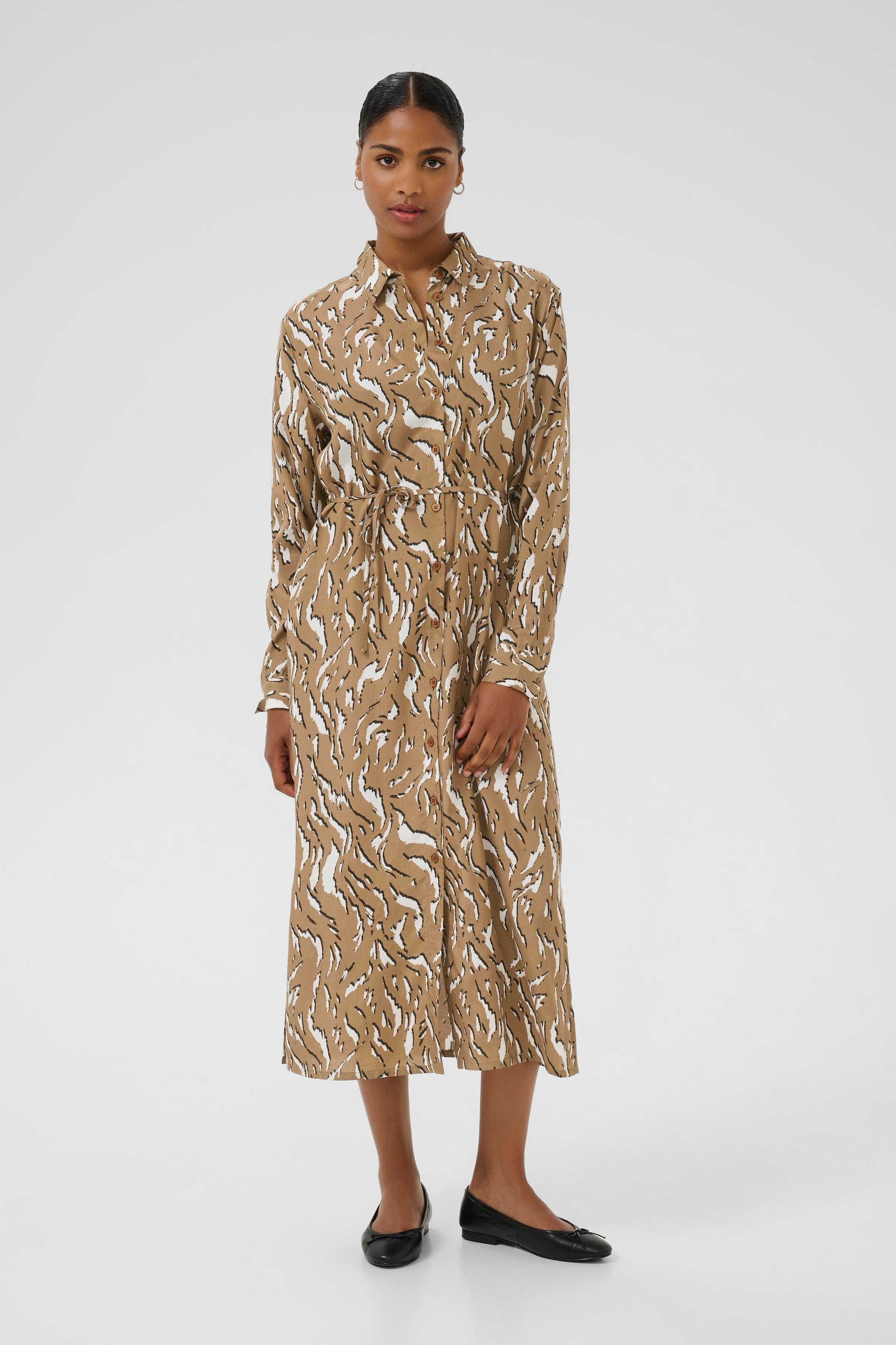 KAmille Dress LOOKBOOK FRONT 10510518-108184