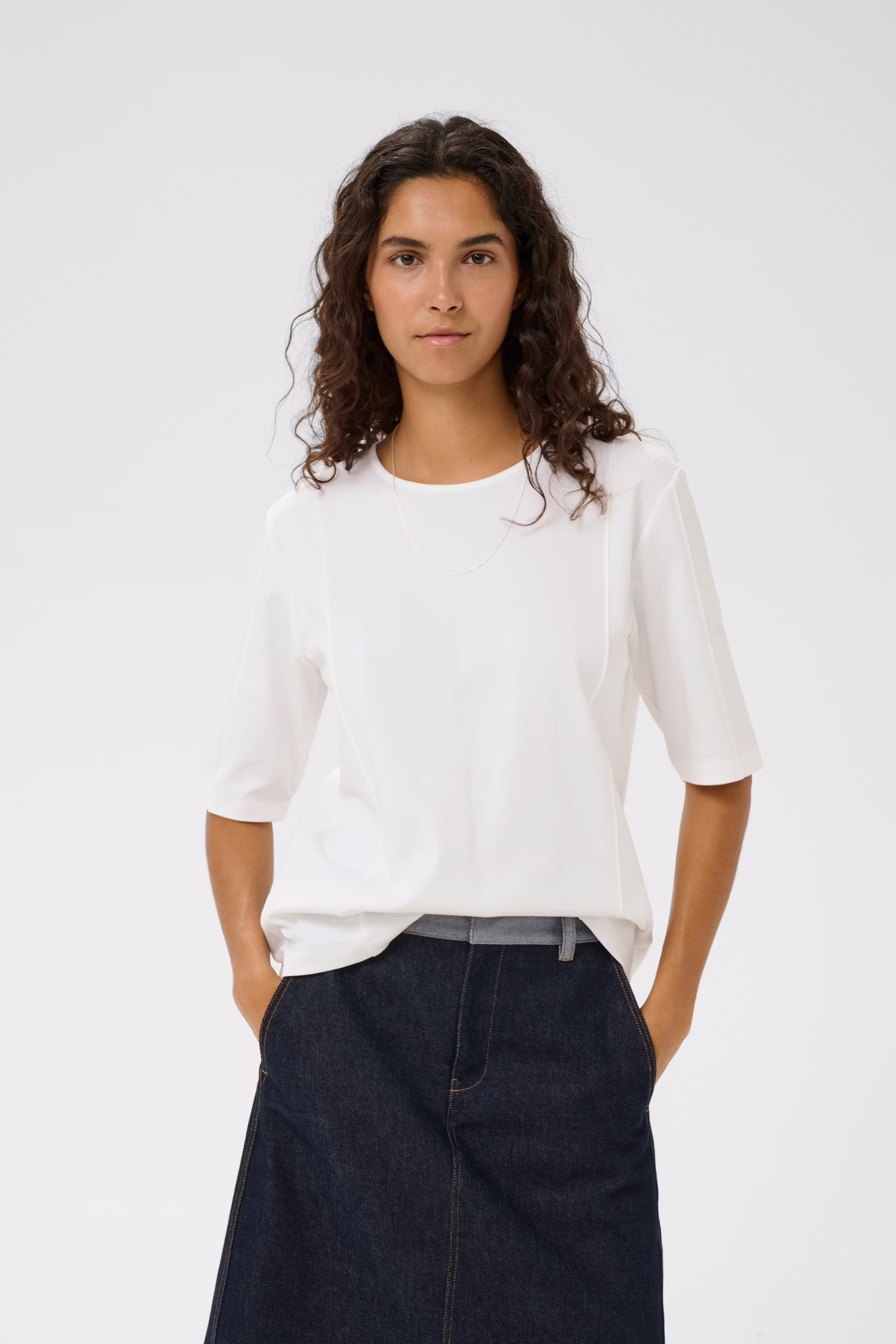 SOPHIEIW T-shirt LOOKBOOK FRONT 30112444-300001