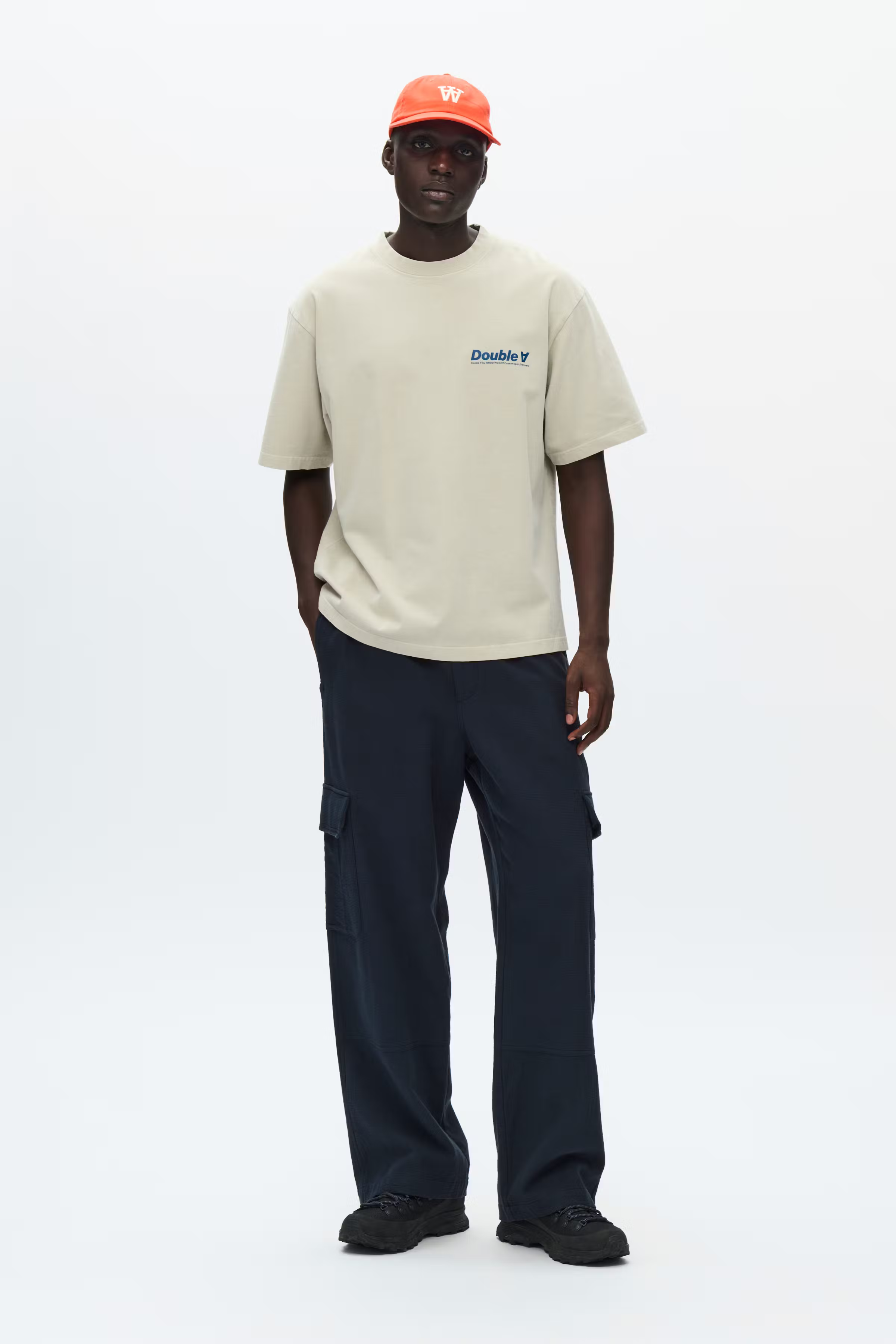 WWLiam T-shirt LOOKBOOK FRONT 30251798-144500