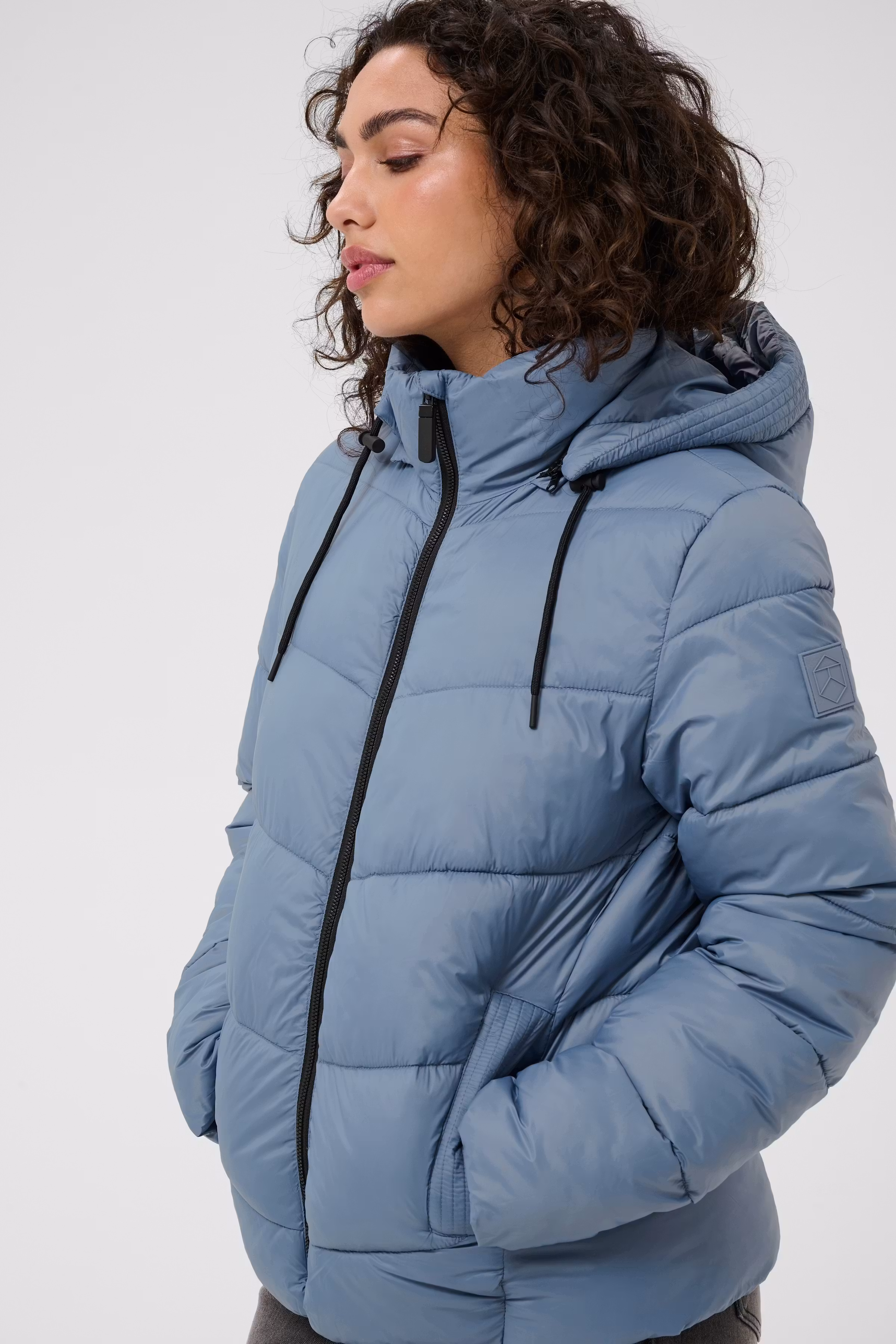 KAsusanne Outerwear LOOKBOOK DETAIL 10508811-183916