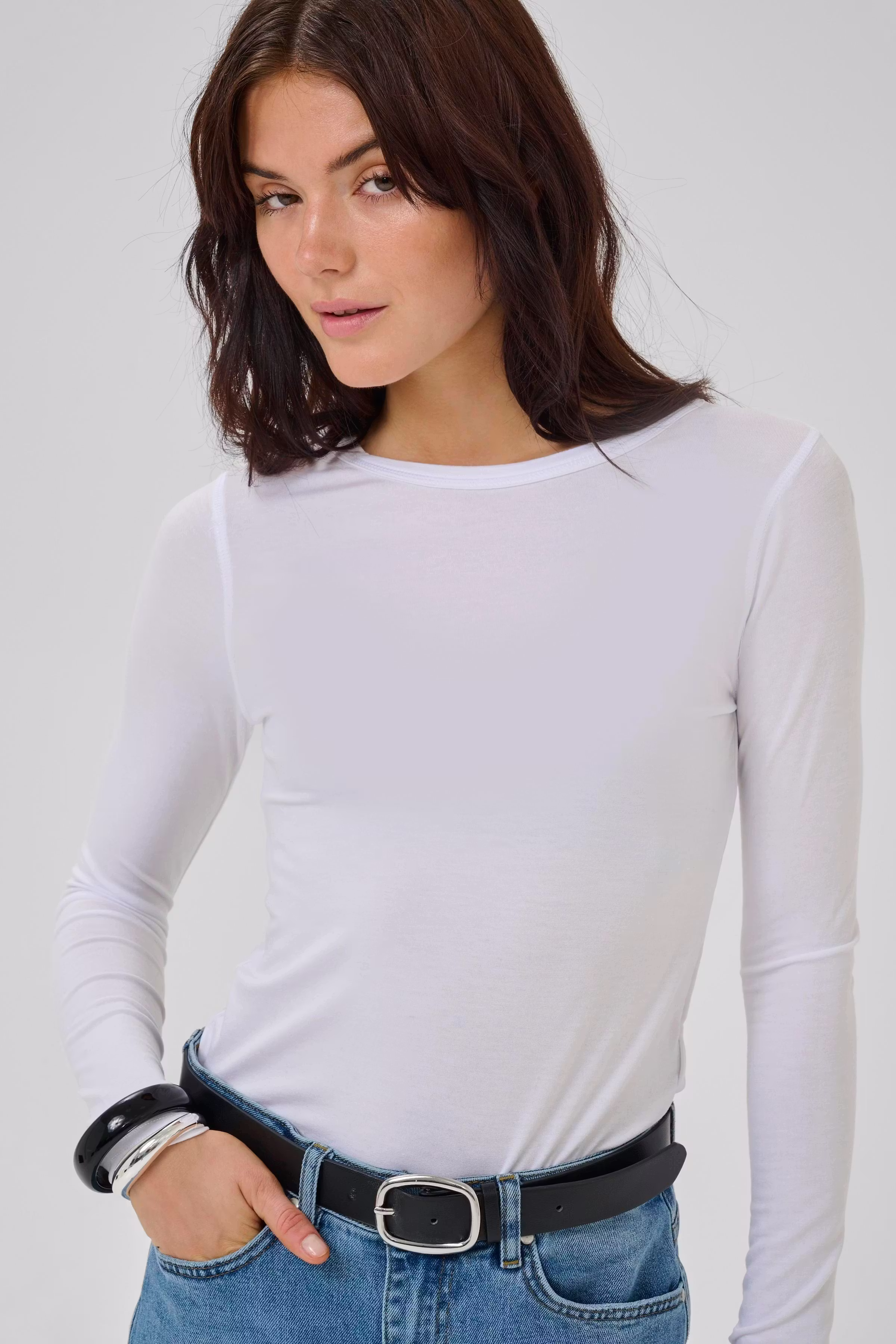 18 THE MODAL BLOUSE LOOKBOOK DETAIL 10703600-110601