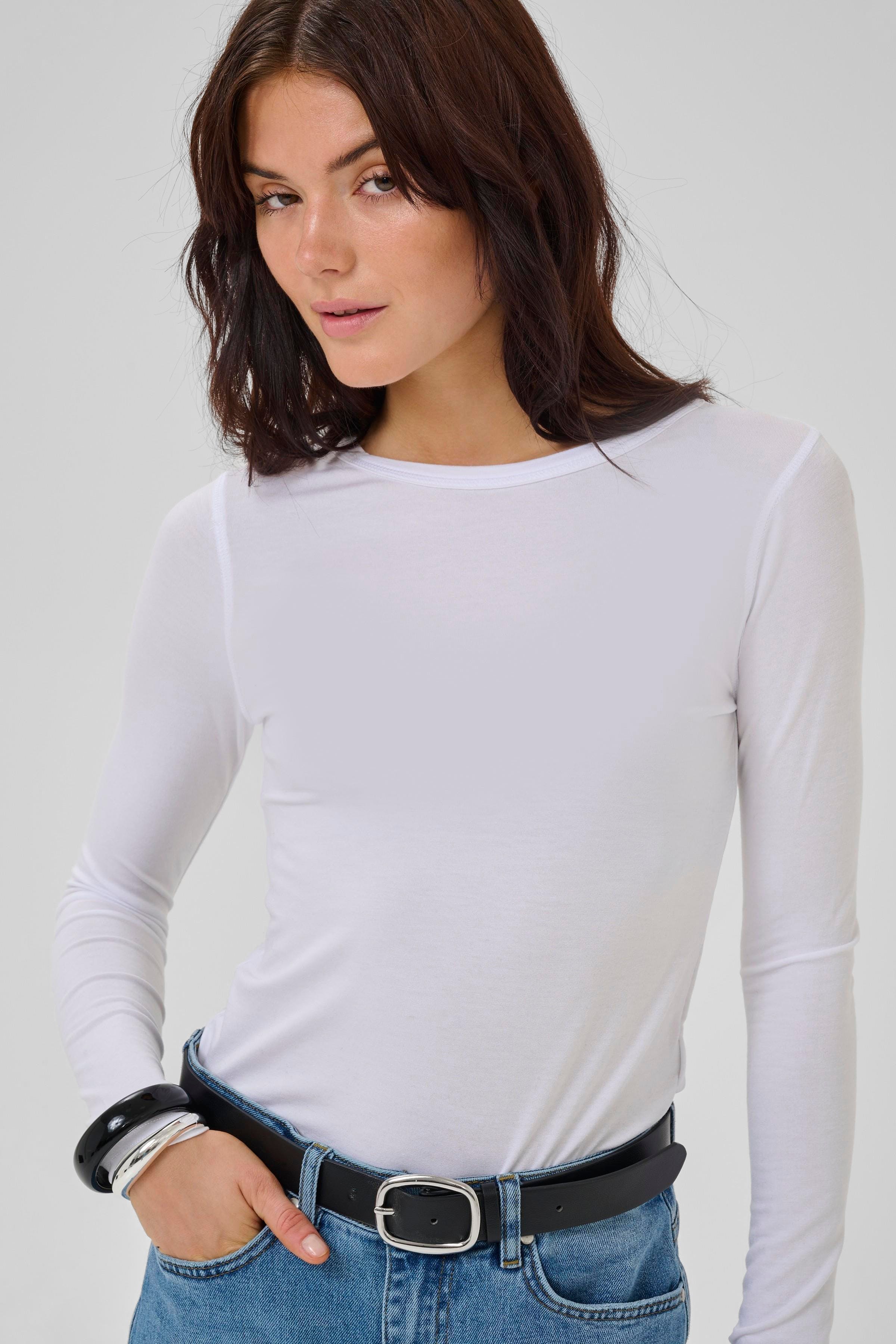 18 THE MODAL BLOUSE LOOKBOOK DETAIL 10703600-110601