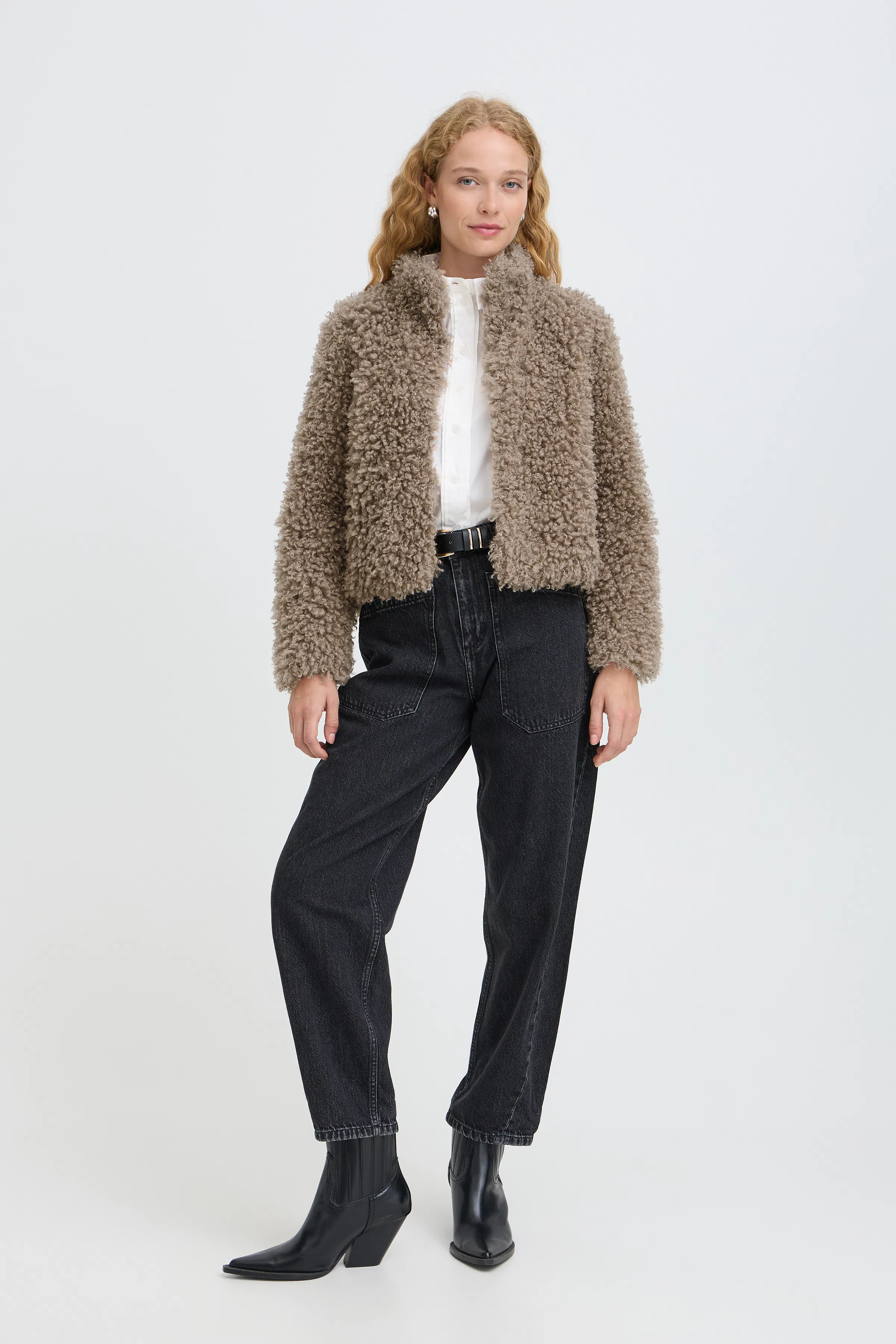 BYARINIE Yttertøy LOOKBOOK FRONT 20819464-171312