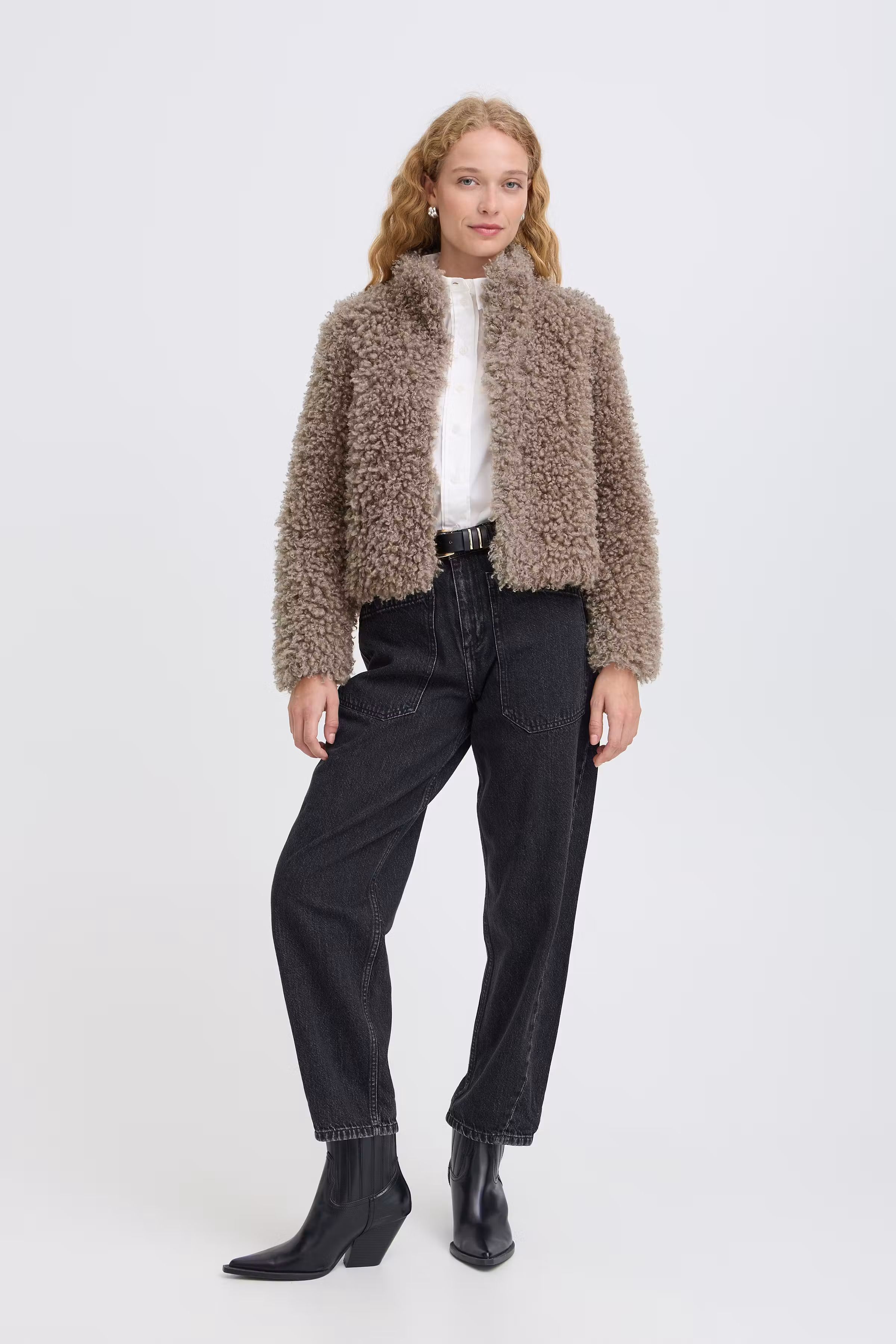 BYARINIE Yttertøy LOOKBOOK FRONT 20819464-171312