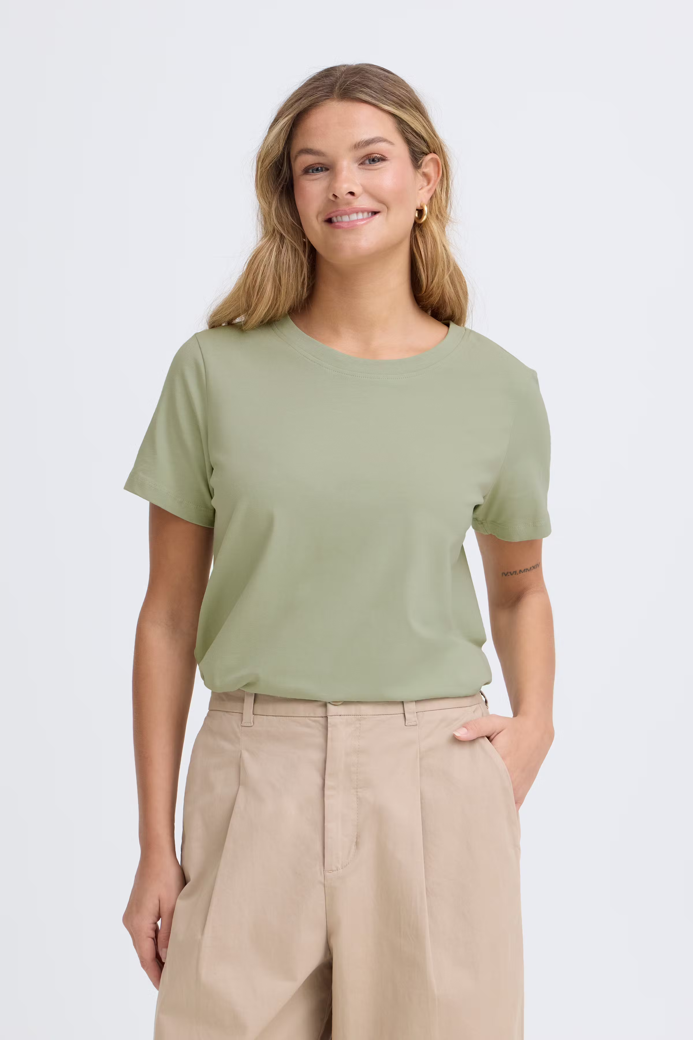 FRZashoulder T-shirt LOOKBOOK FRONT 20605388-160110