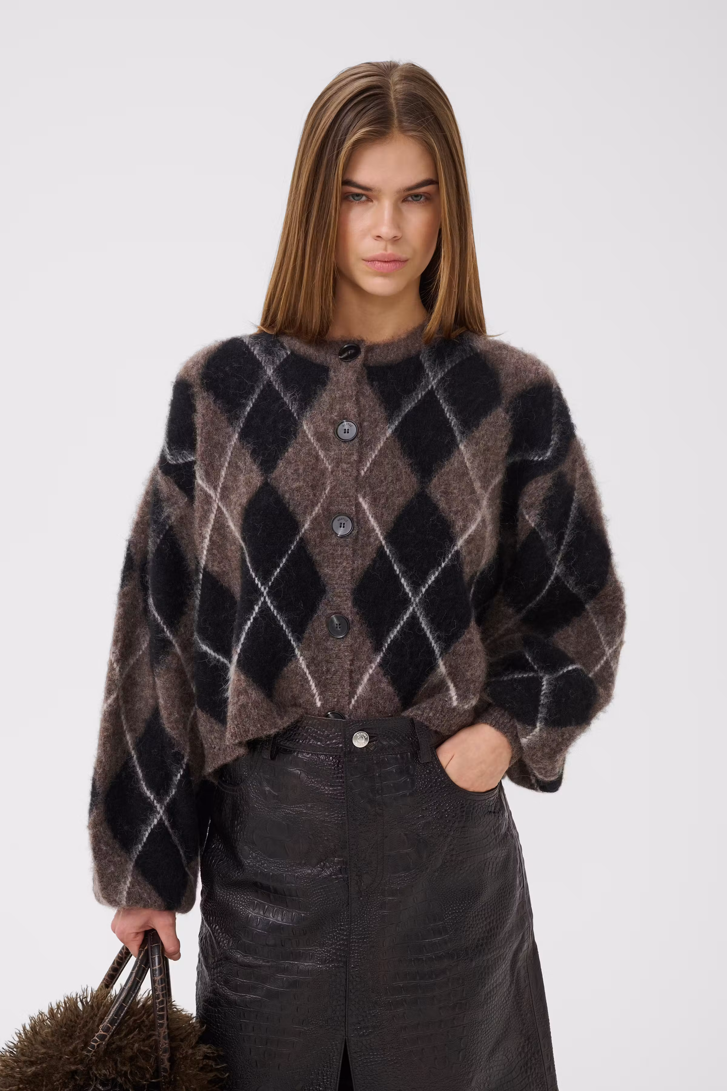 GZsida Cardigan LOOKBOOK FRONT 10911509-1000153
