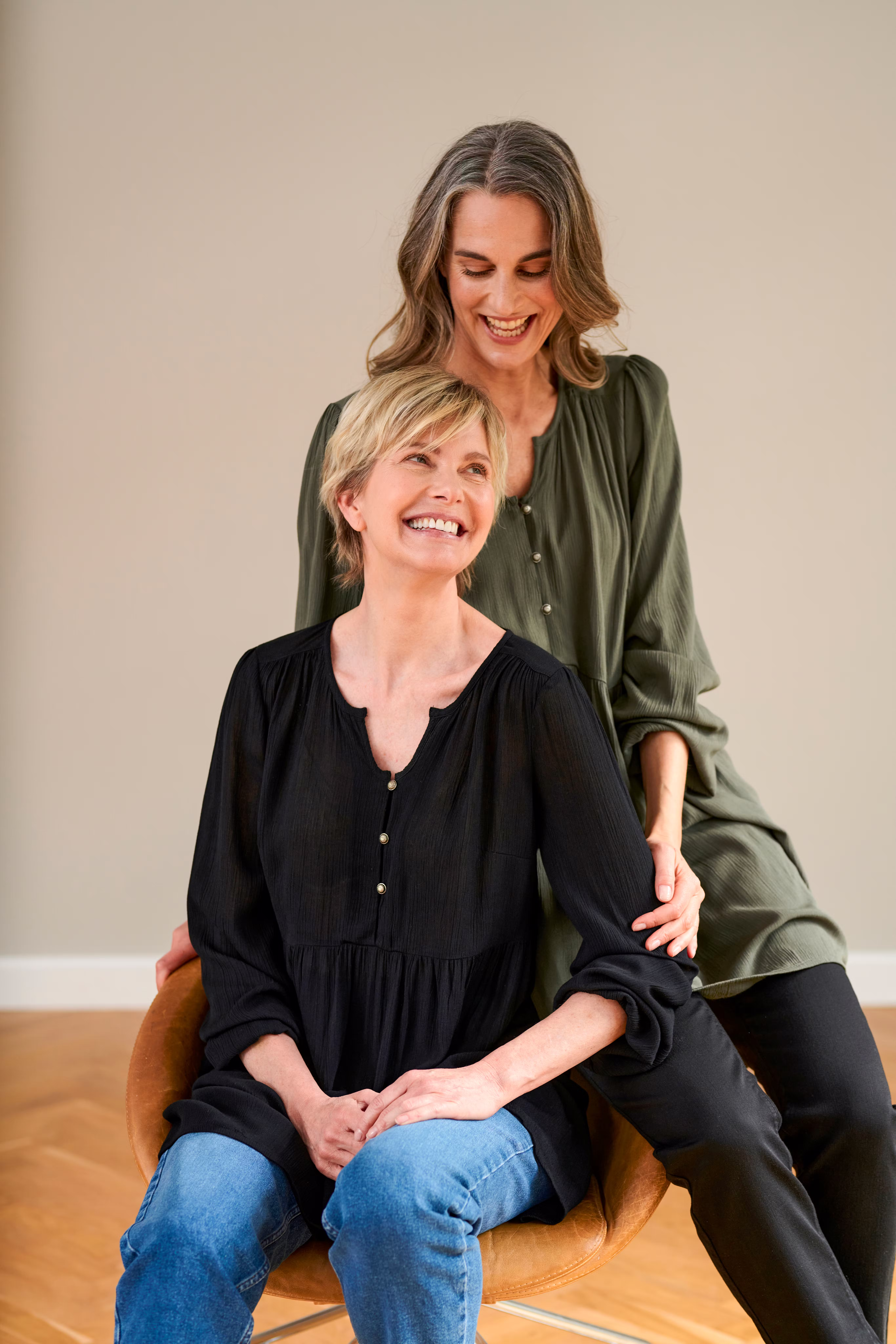 BPlouise Tuniek LOCATION NONE 10590606-100121B