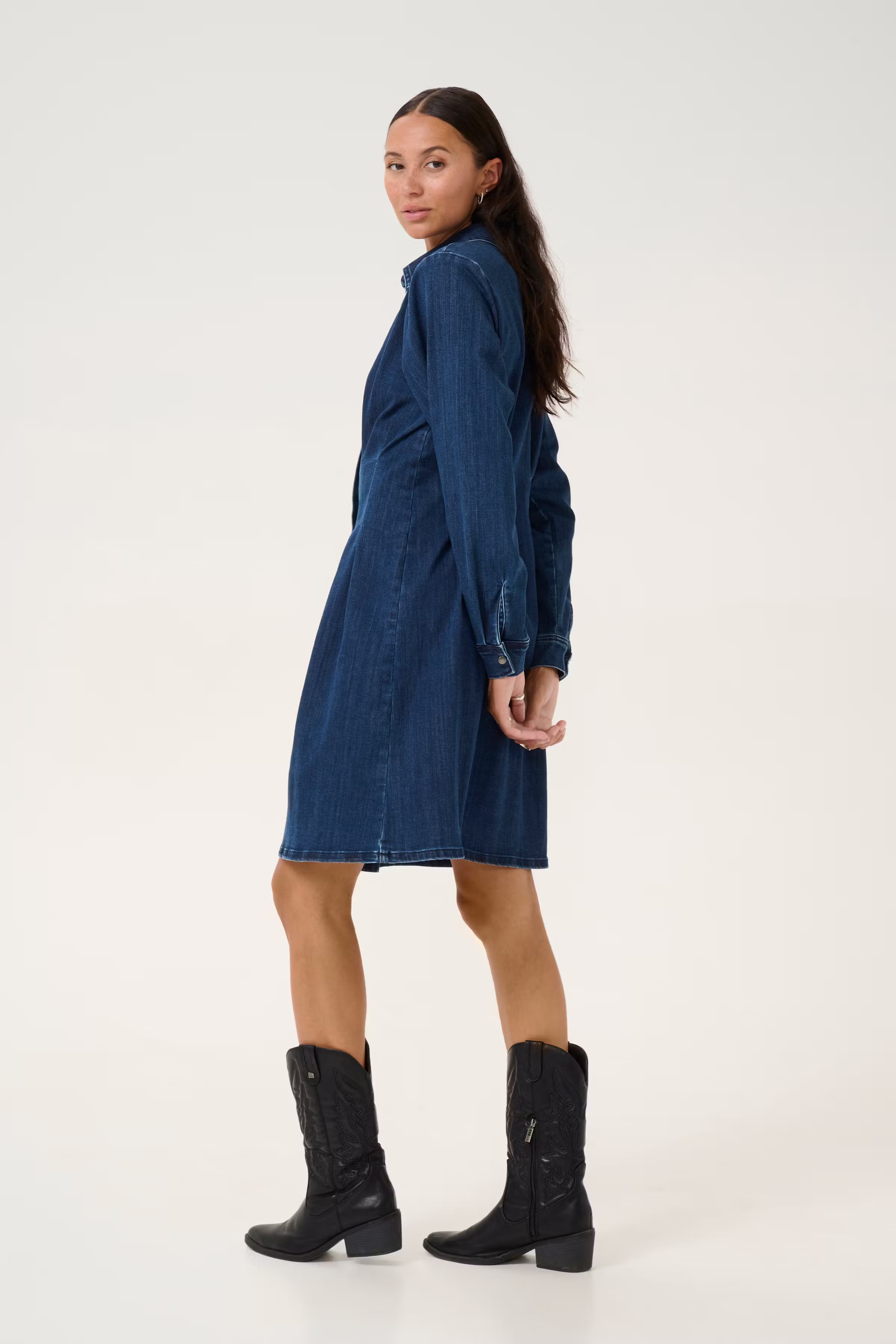 KAlea Denim Dress LOOKBOOK BACK 10509823-100316