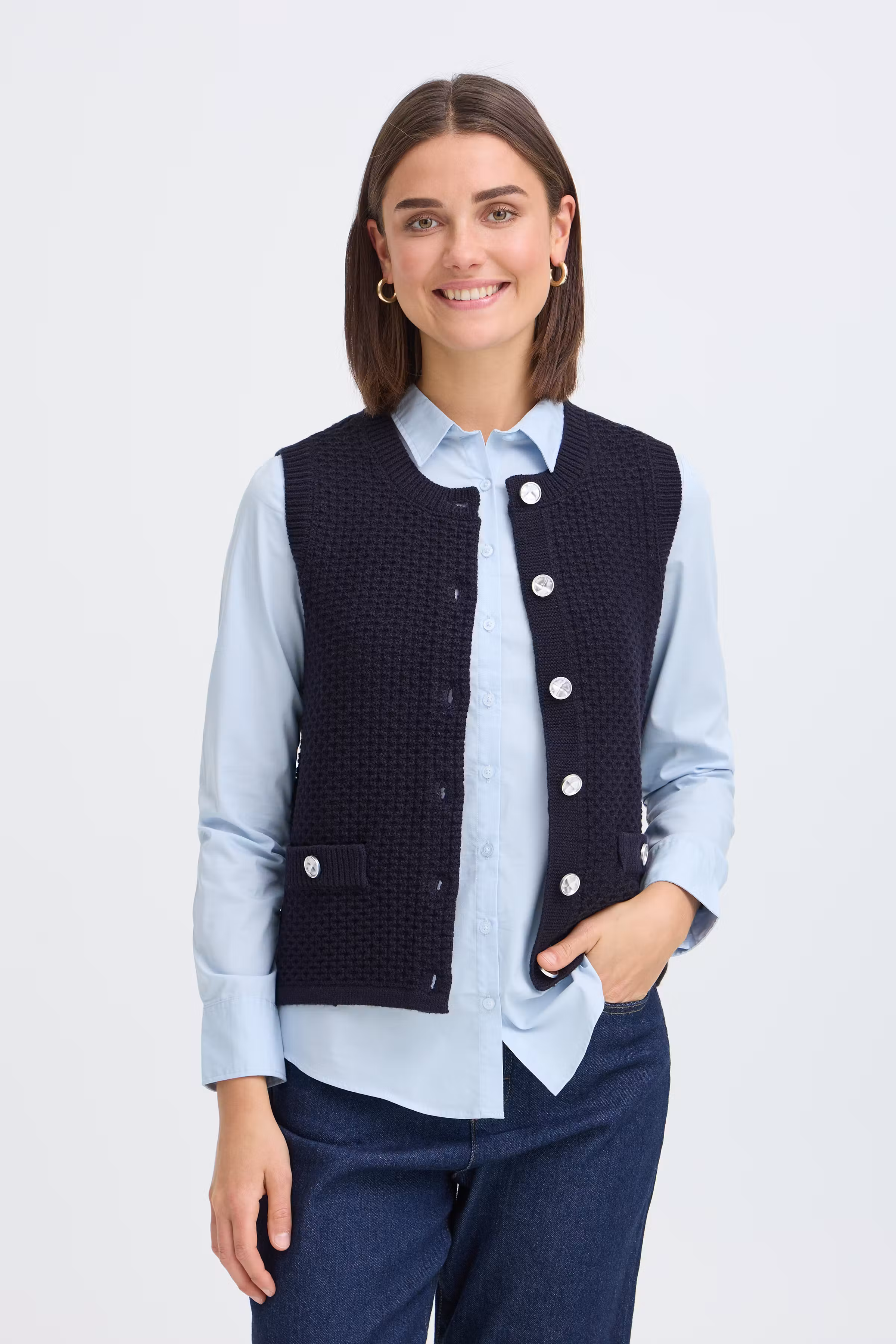 FRCHAVELLY Waistcoat LOOKBOOK FRONT 20618337-194011