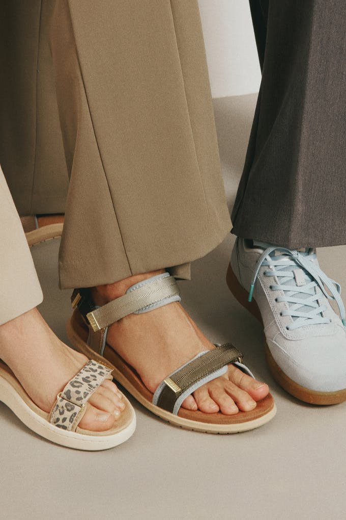 LineSuede Sandal LOCATION NONE 40551601-400309