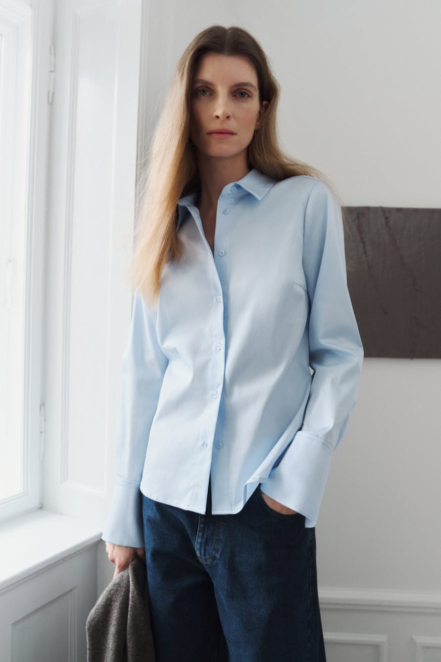 CallyIW Shirt LOCATION NONE 30109094-301590