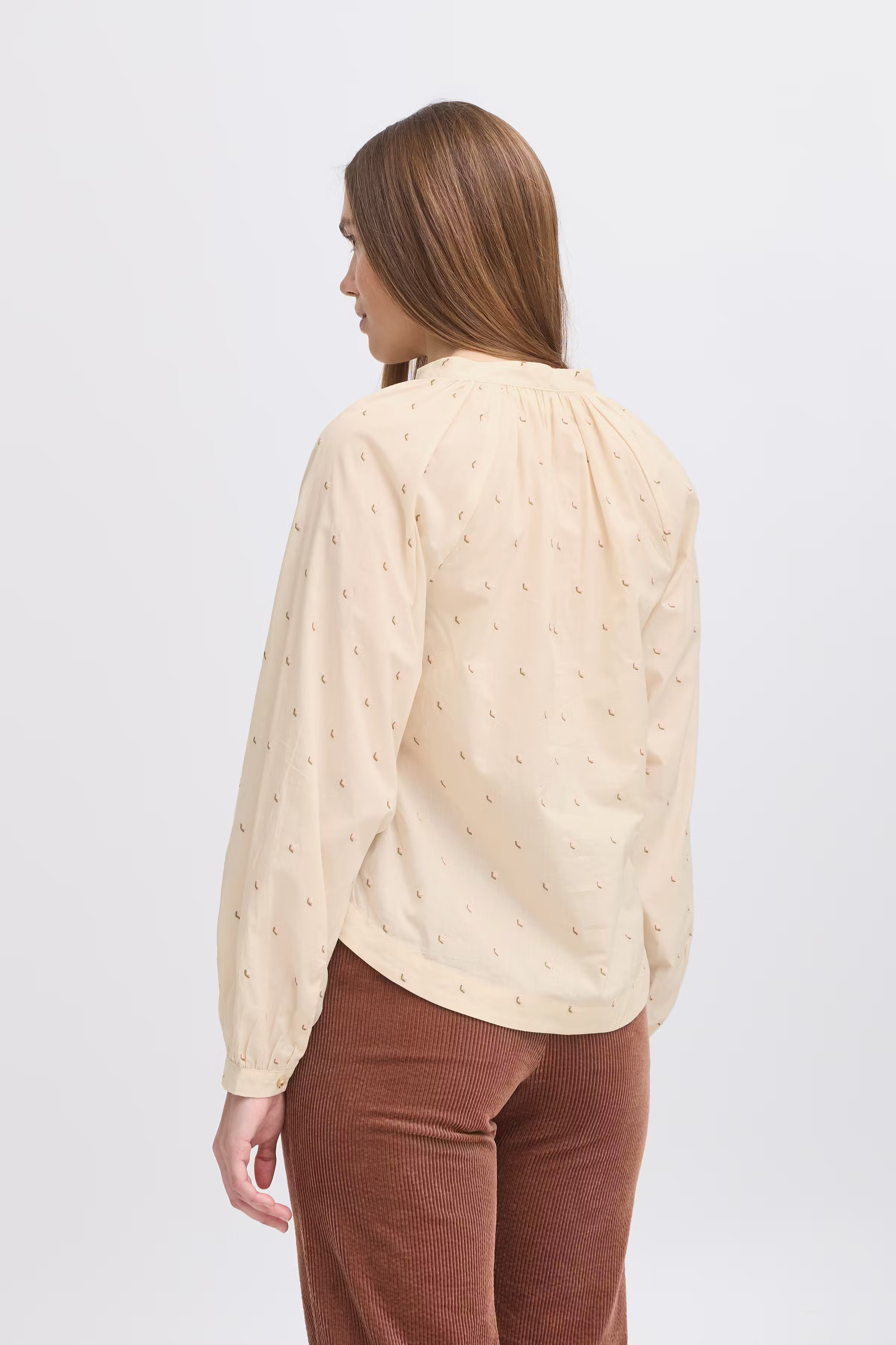 IRSALLY Overhemd LOOKBOOK BACK 20124029-900000133