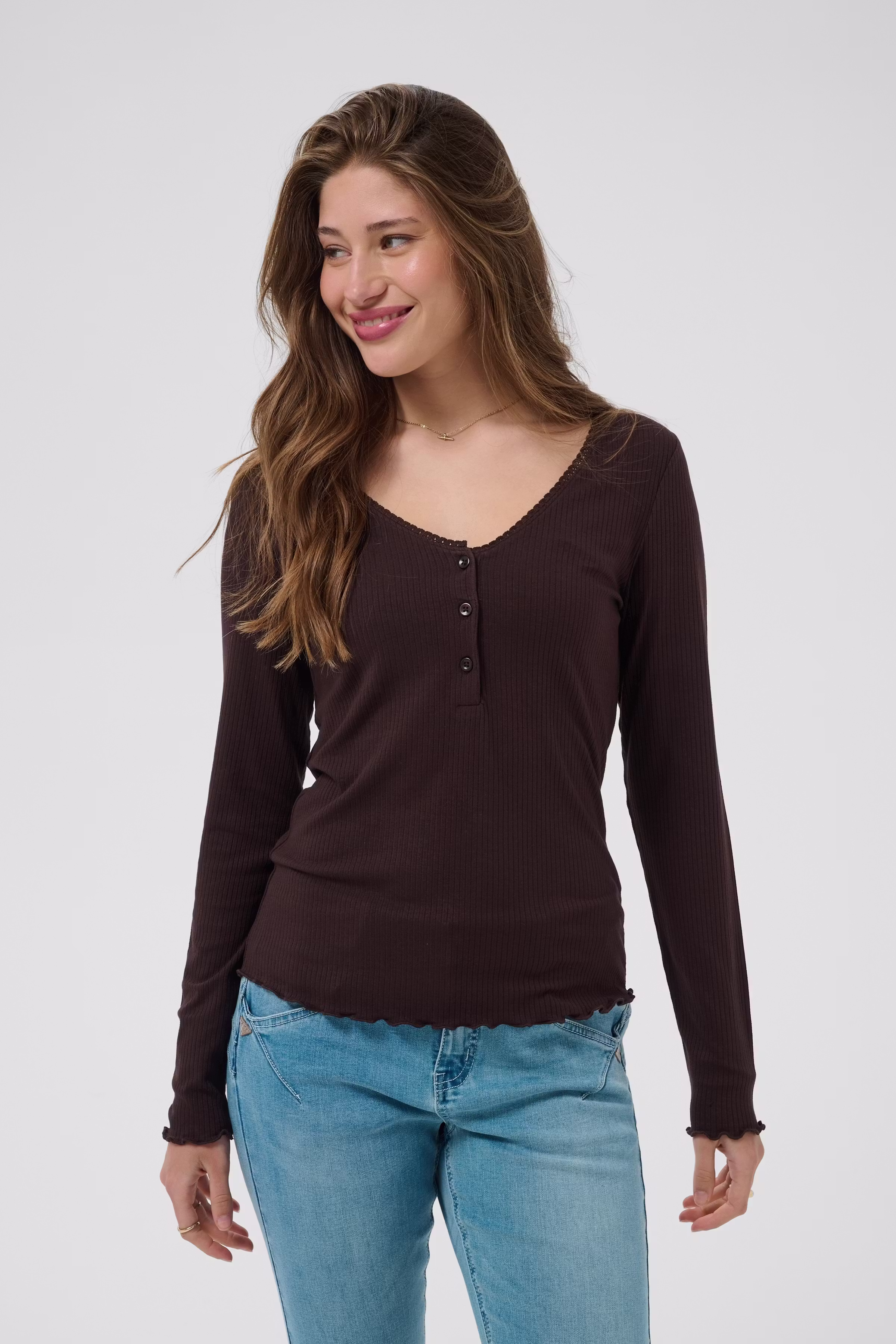 CRRibba T-shirt LOOKBOOK FRONT 10614920-191110