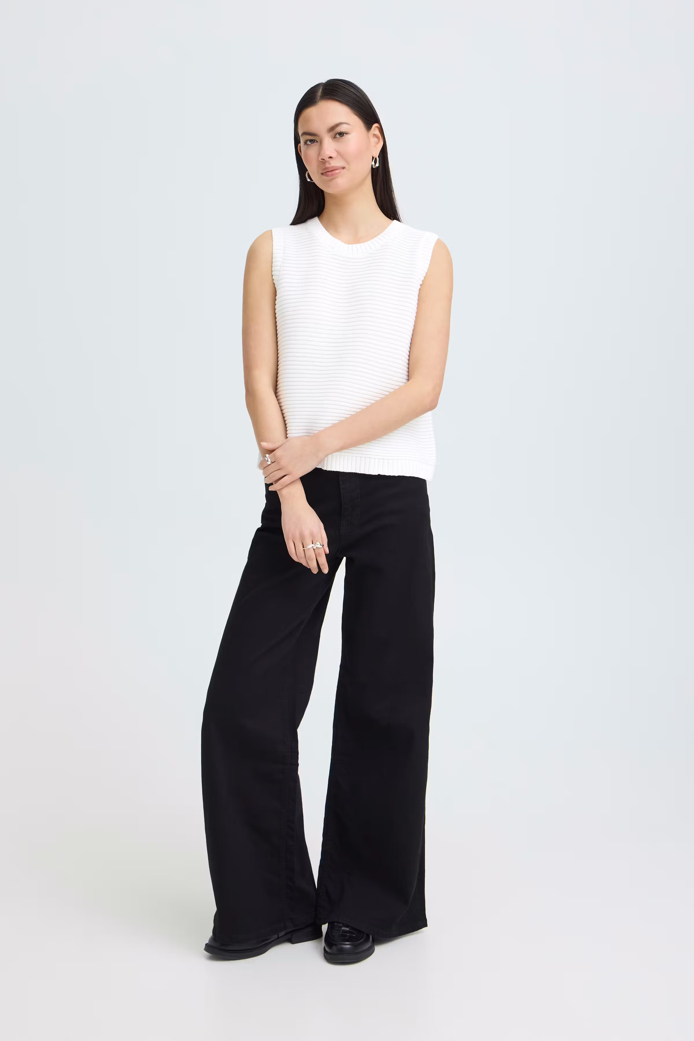 IHDOTTIES Strikket vest LOOKBOOK FRONT 20125352-114201