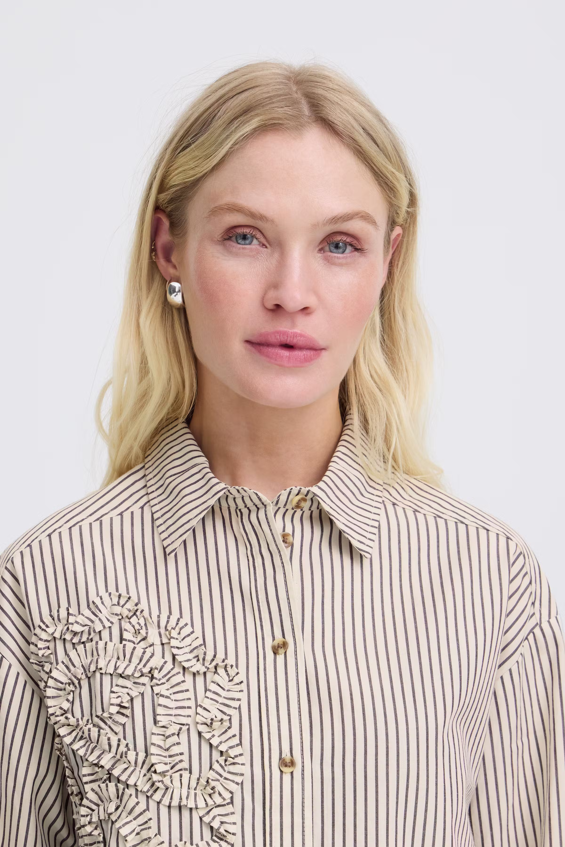 BYJESIO Shirt LOOKBOOK DETAIL 20819225-900010949