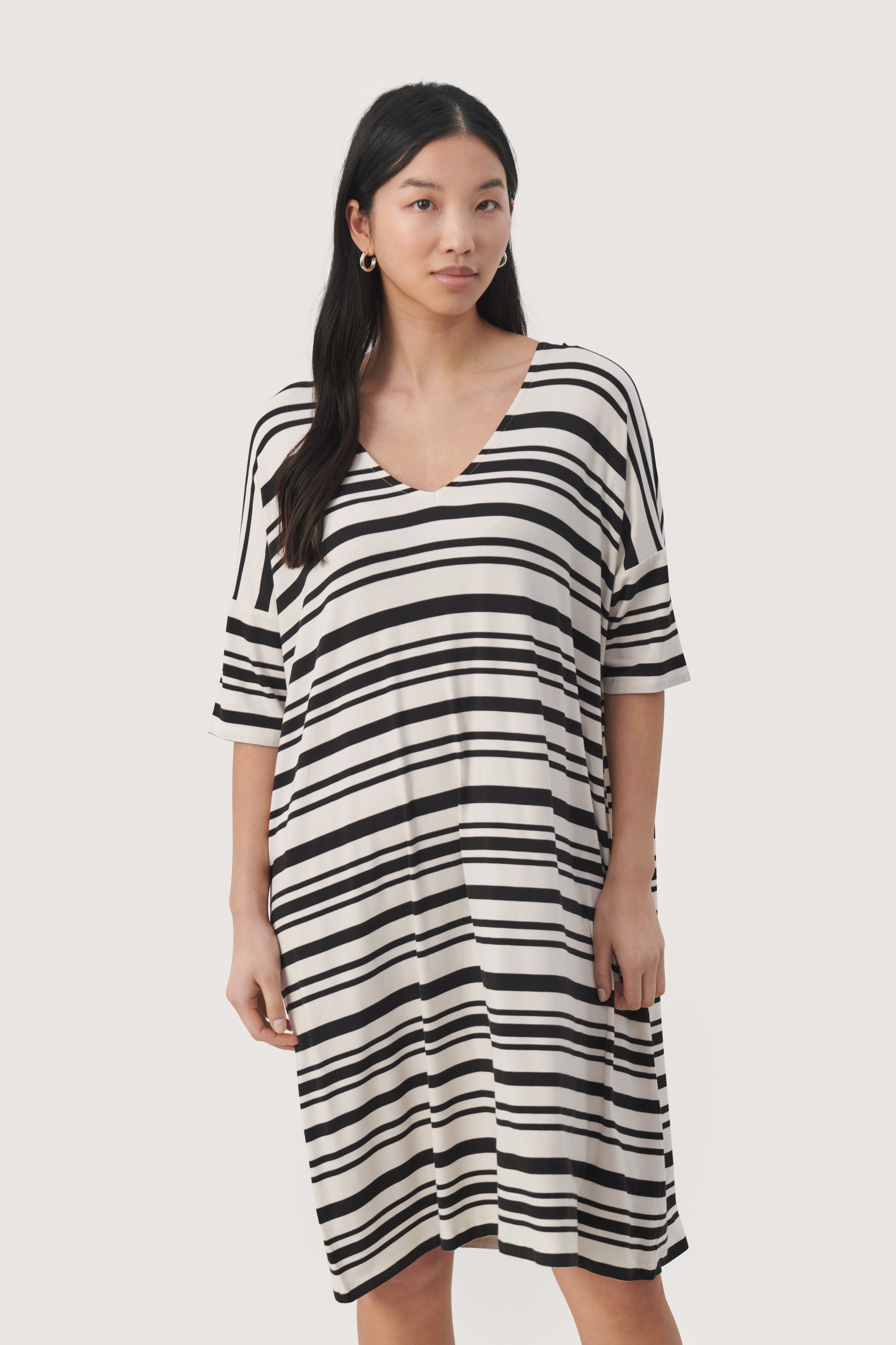 GerickaPW Kjole LOOKBOOK FRONT 30308670-302920