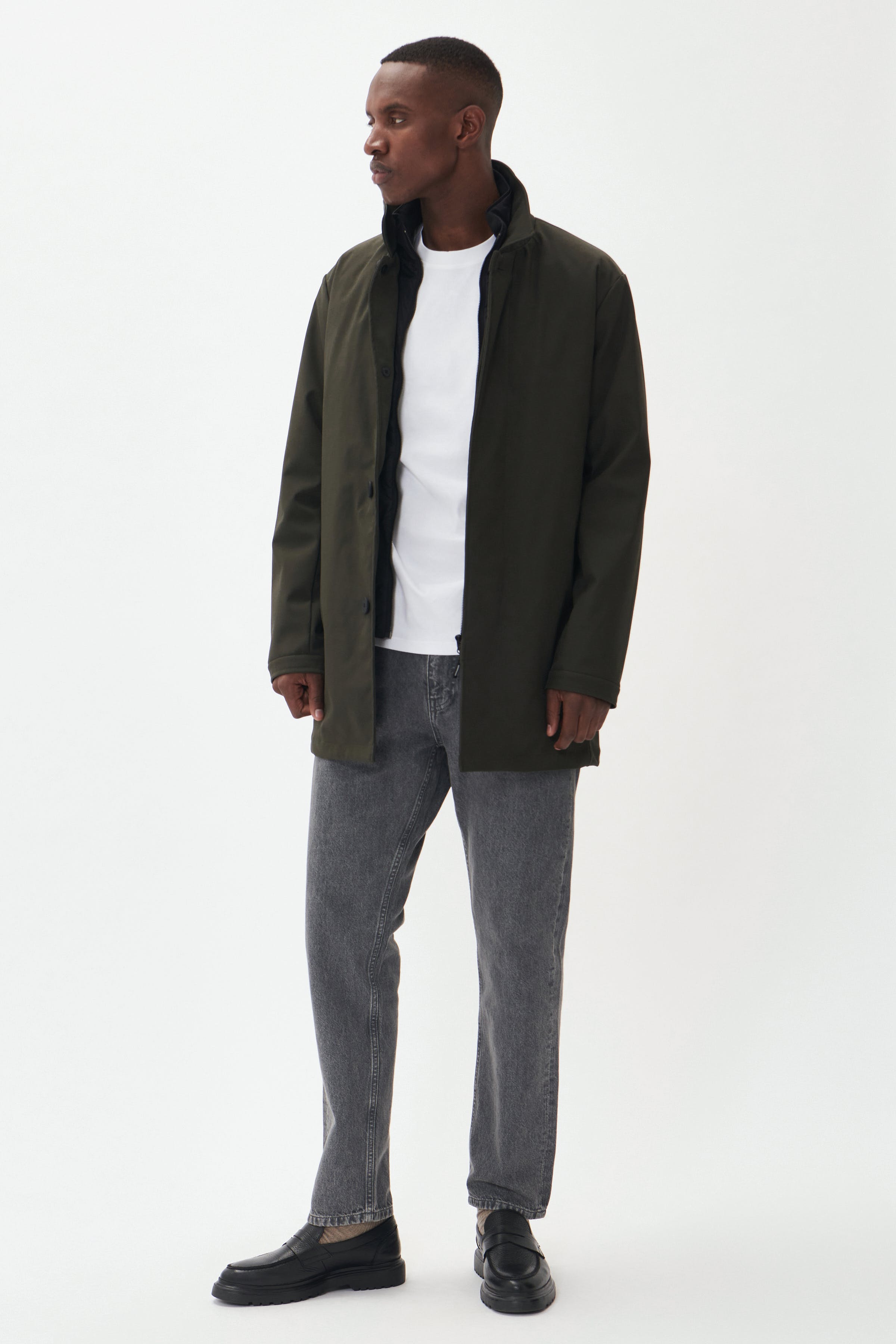 Philman Mantel LOOKBOOK FRONT 30203863-300583