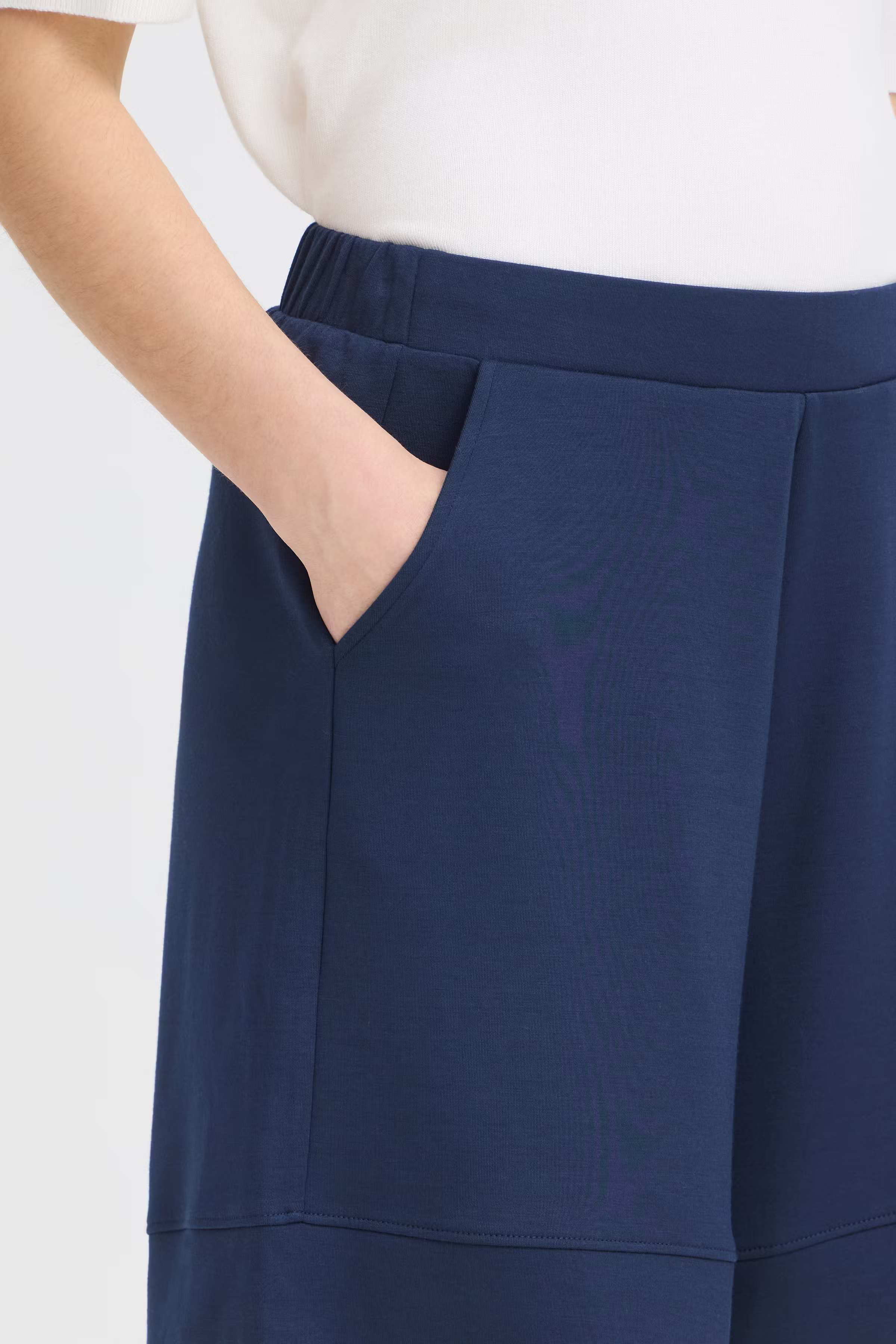 FRAURORA Shorts LOOKBOOK DETAIL 20617746-193923