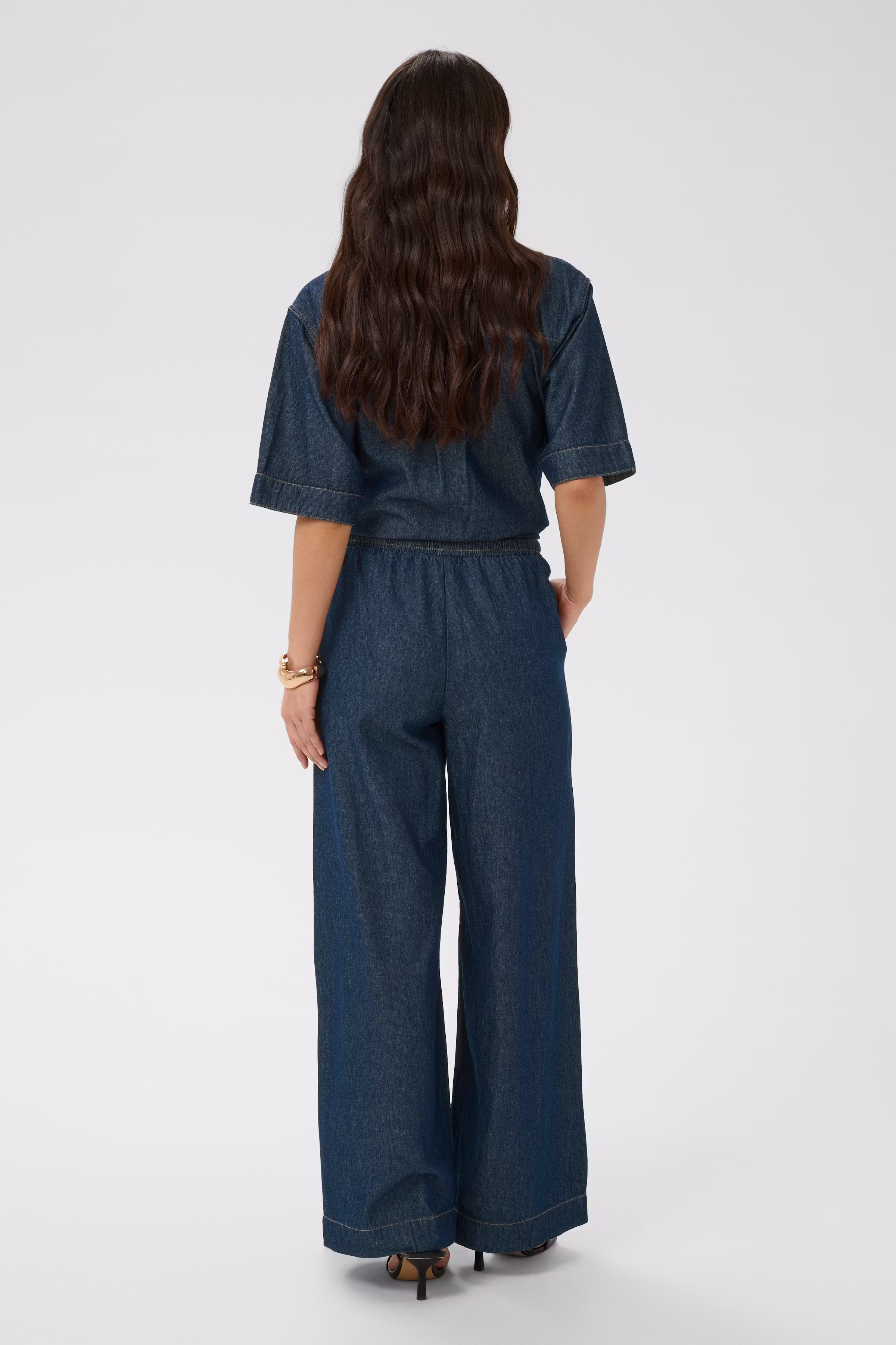 KAjade Hose LOOKBOOK BACK 10511715-107709