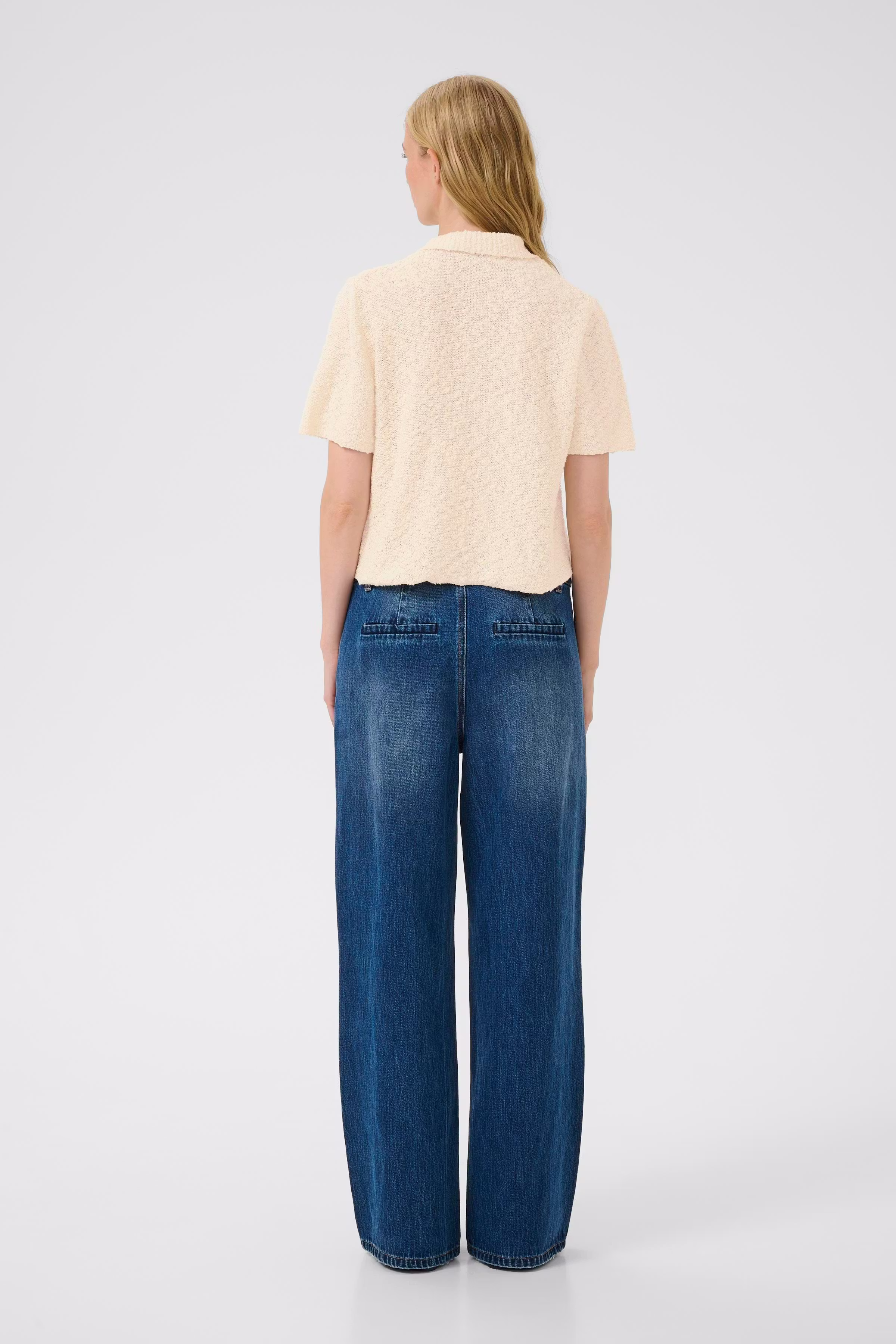 KBUnice Vest LOOKBOOK BACK 10105375-110103