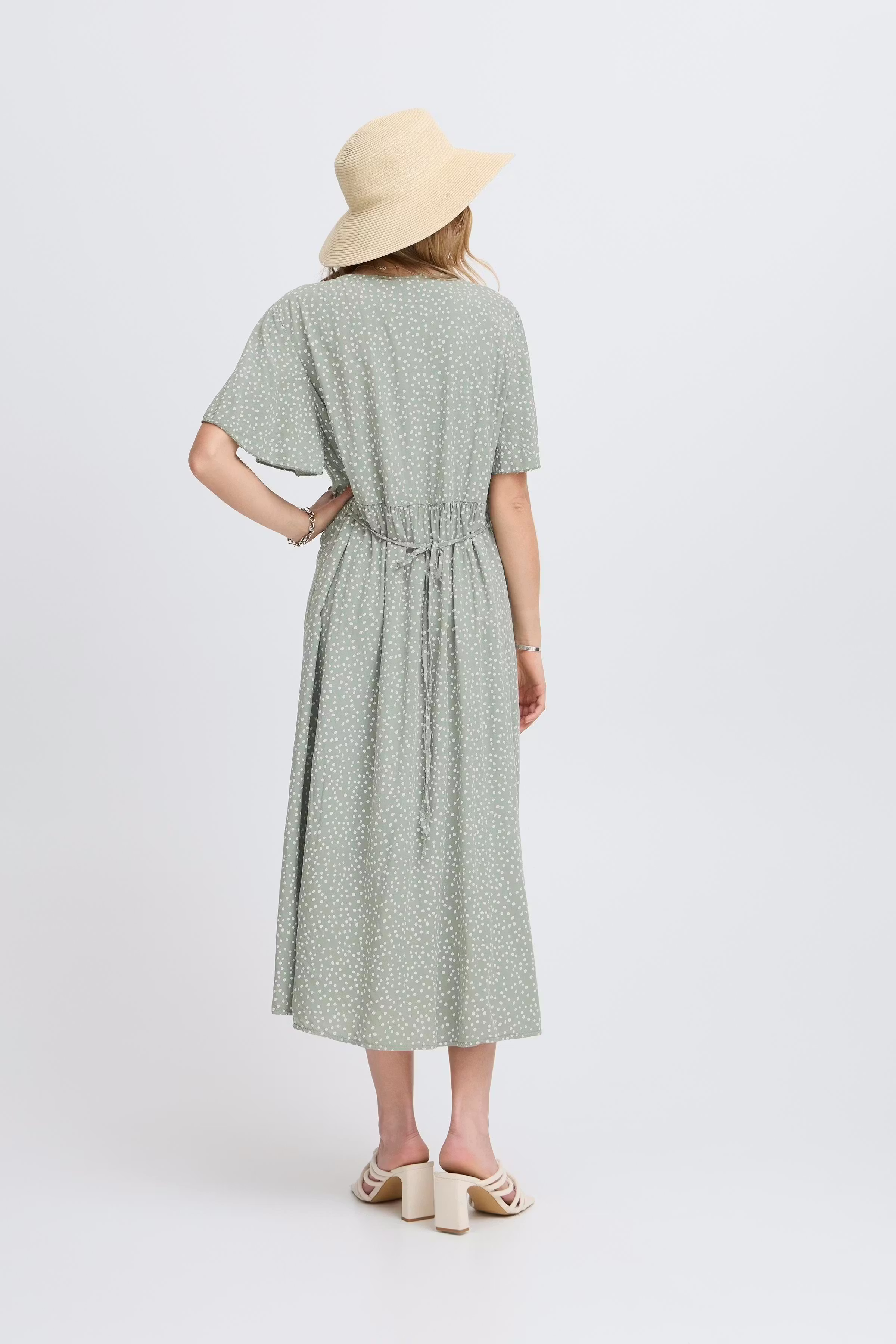 SBGOA Kjole LOOKBOOK BACK 22101025-180515