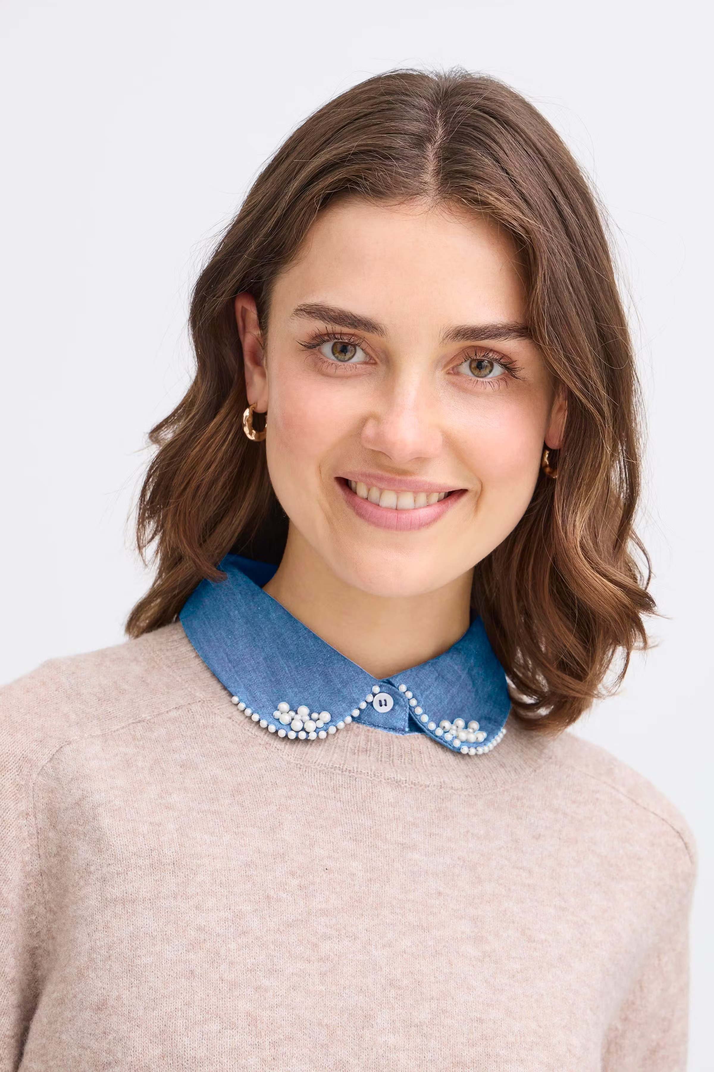 FRCLAIRE Krage LOOKBOOK DETAIL 20617501-200988