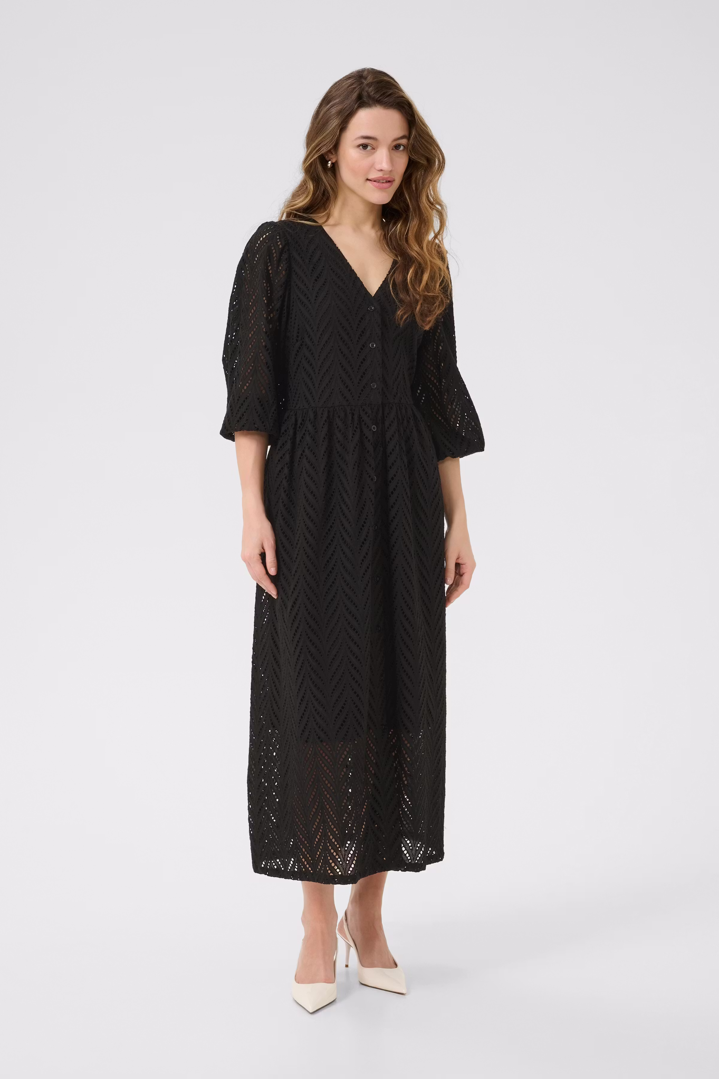 KAmasha Kjole LOOKBOOK FRONT 10510320-100121