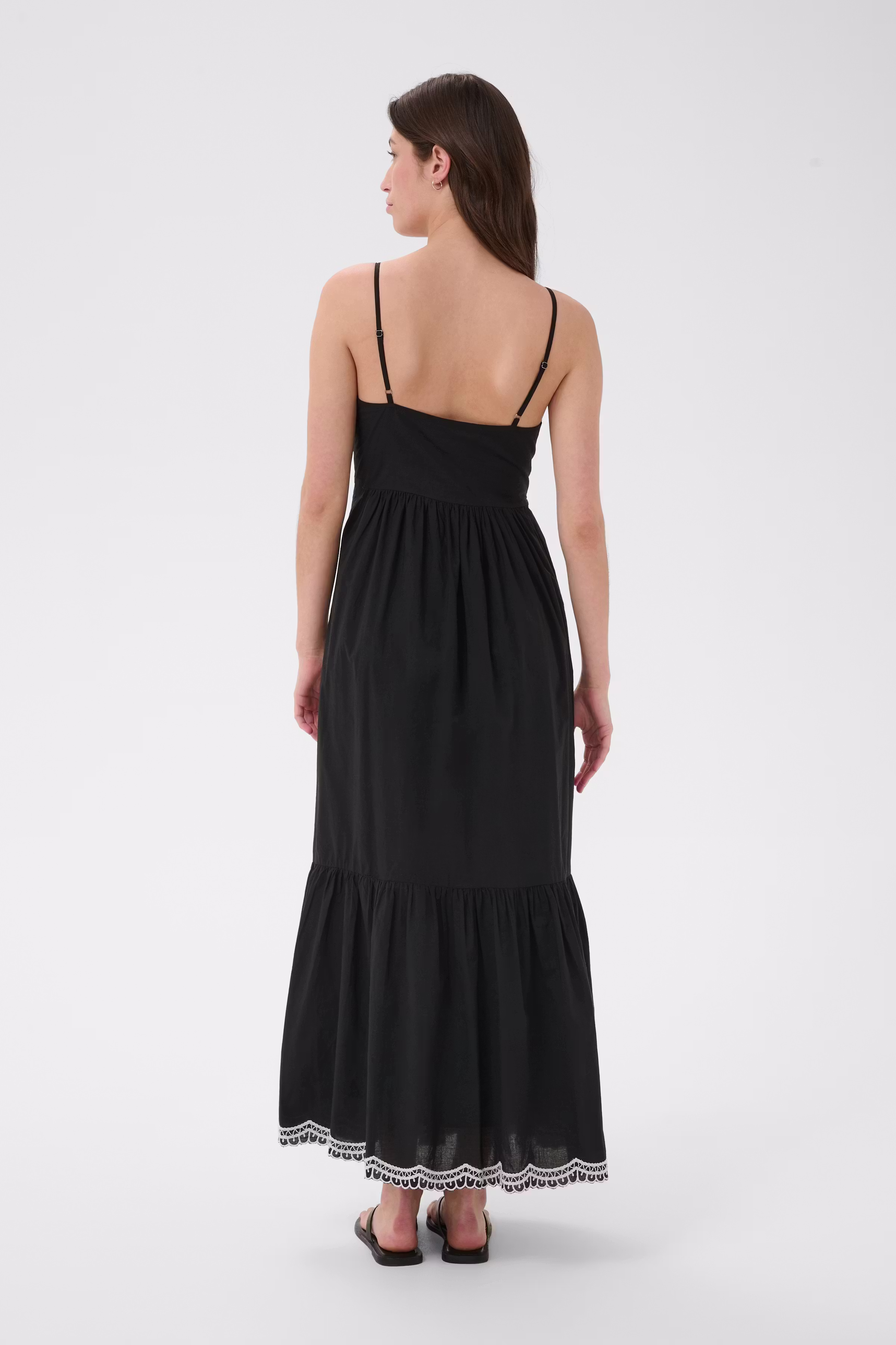 BiannaPW Dress LOOKBOOK BACK 30310541-304950