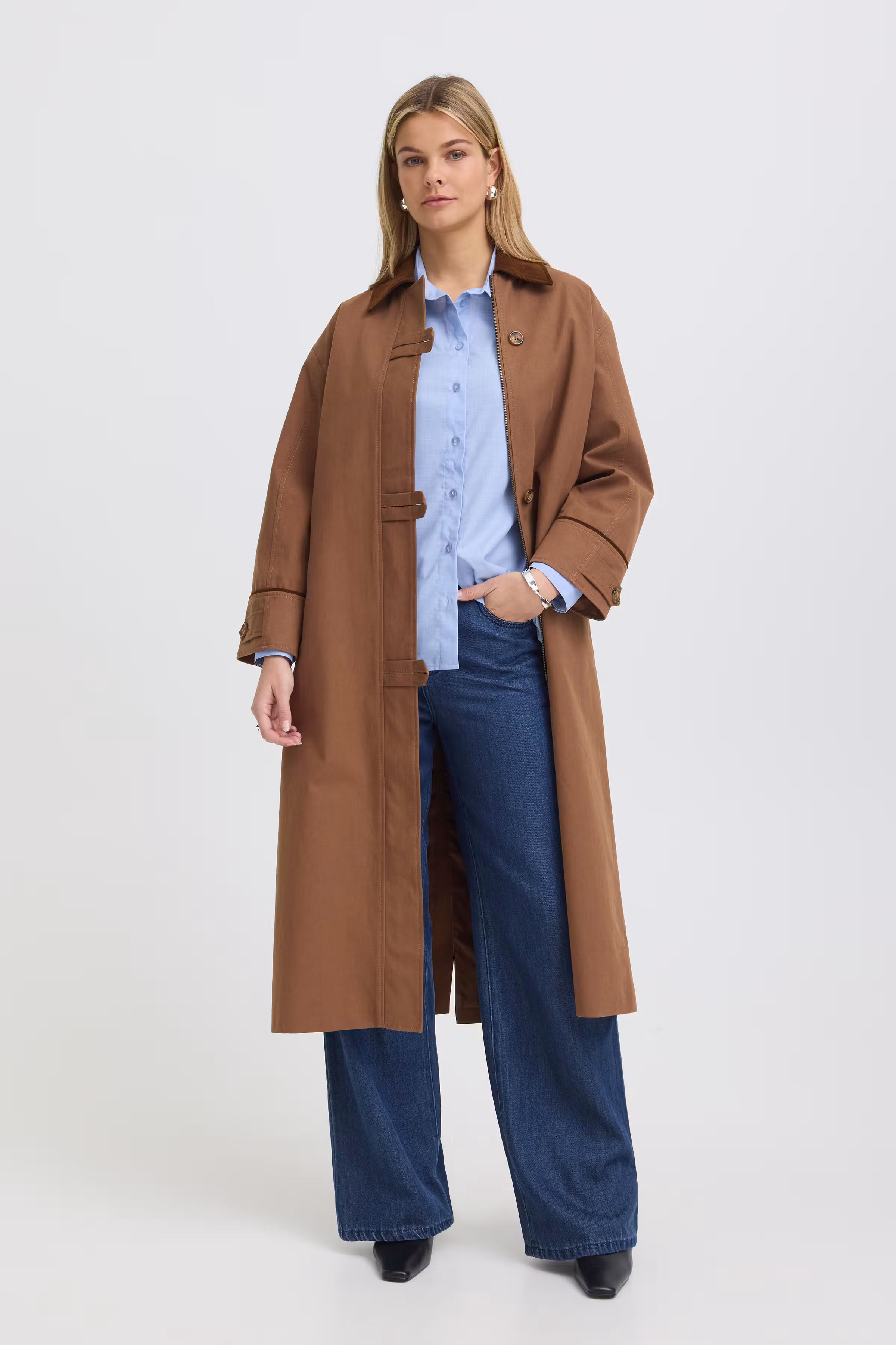 FRALICIA Outerwear LOOKBOOK FRONT 20617911-190916
