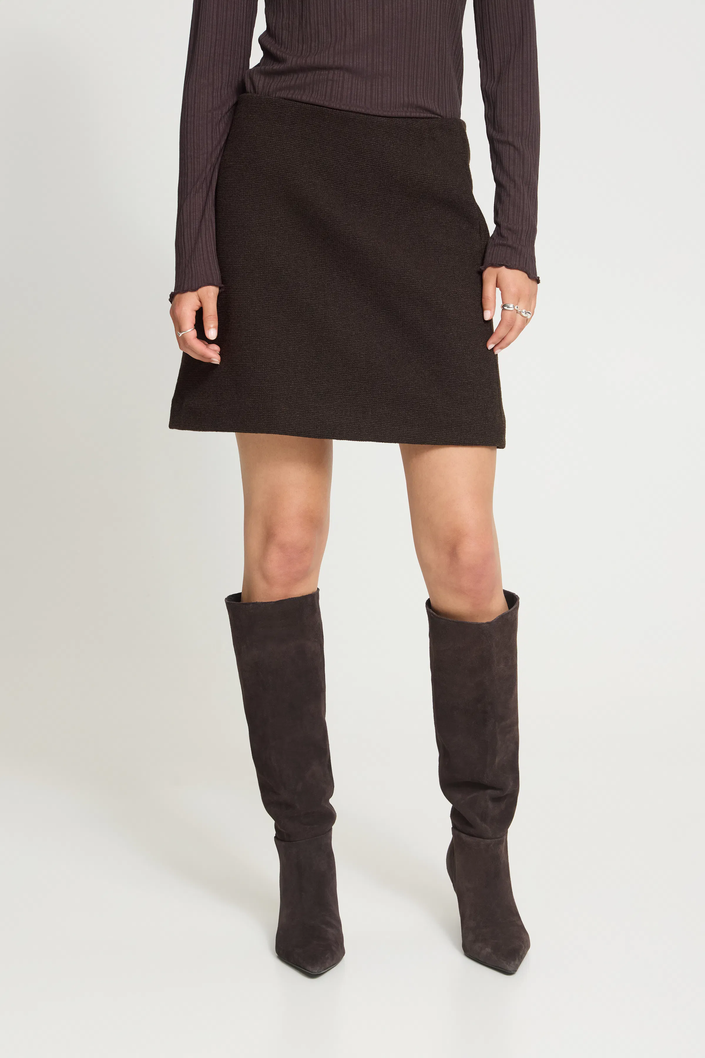 IHWOLCA Skjørt LOOKBOOK FRONT 20126722-191109