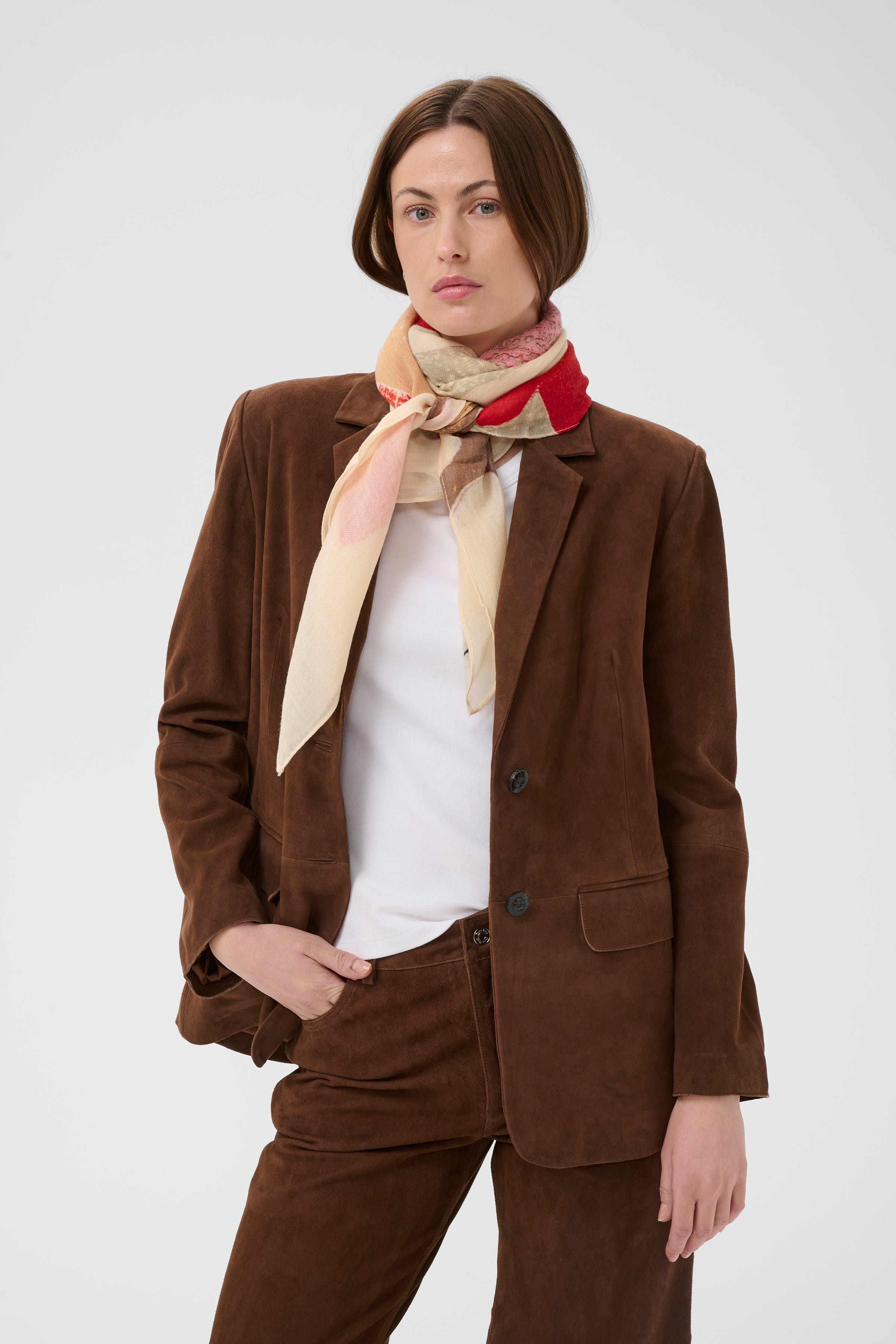 FelisiaPW Tuch LOOKBOOK FRONT 30309166-305180