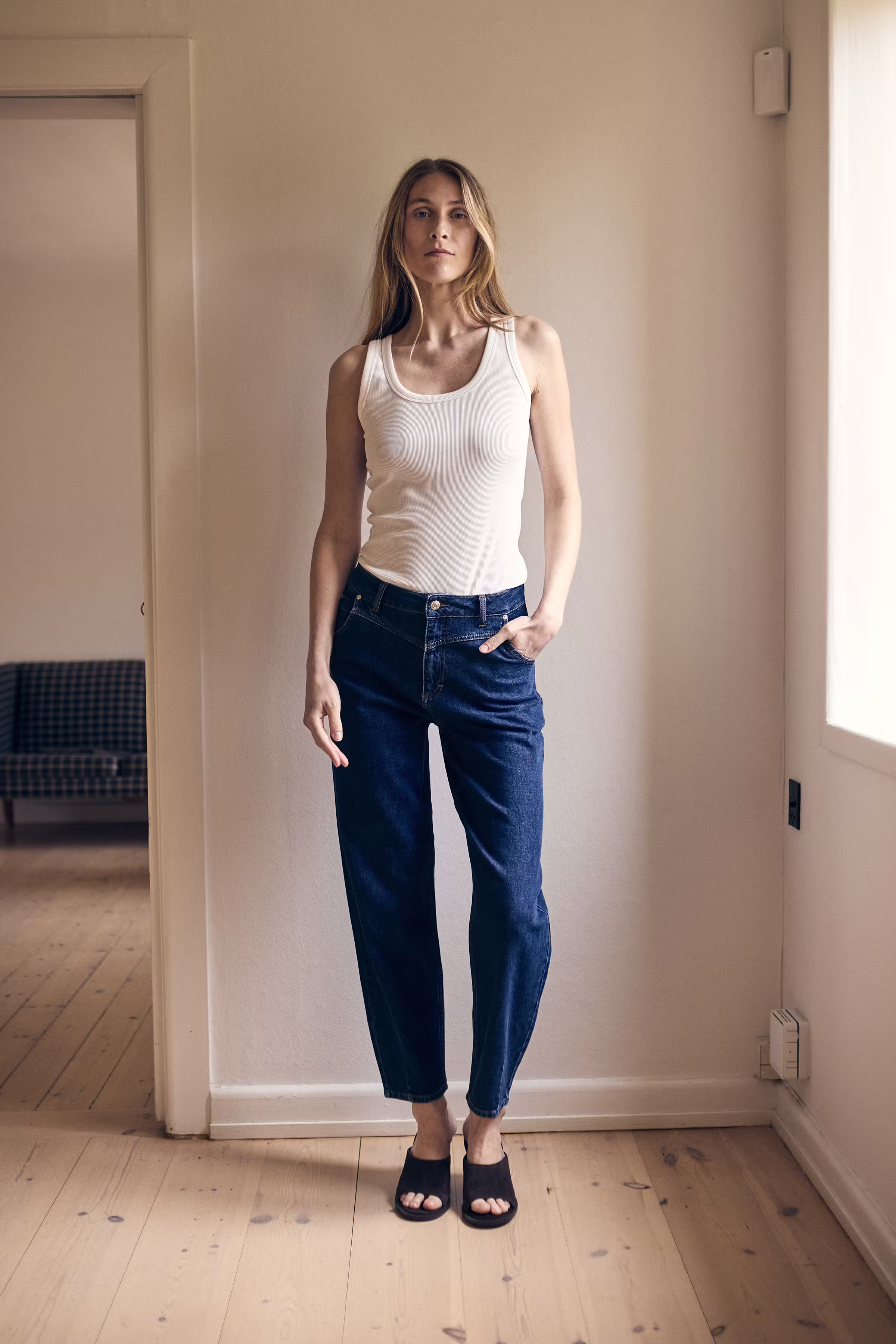PZLIRA UHW Jeans Tapered Leg LOCATION NONE 50209032-200002
