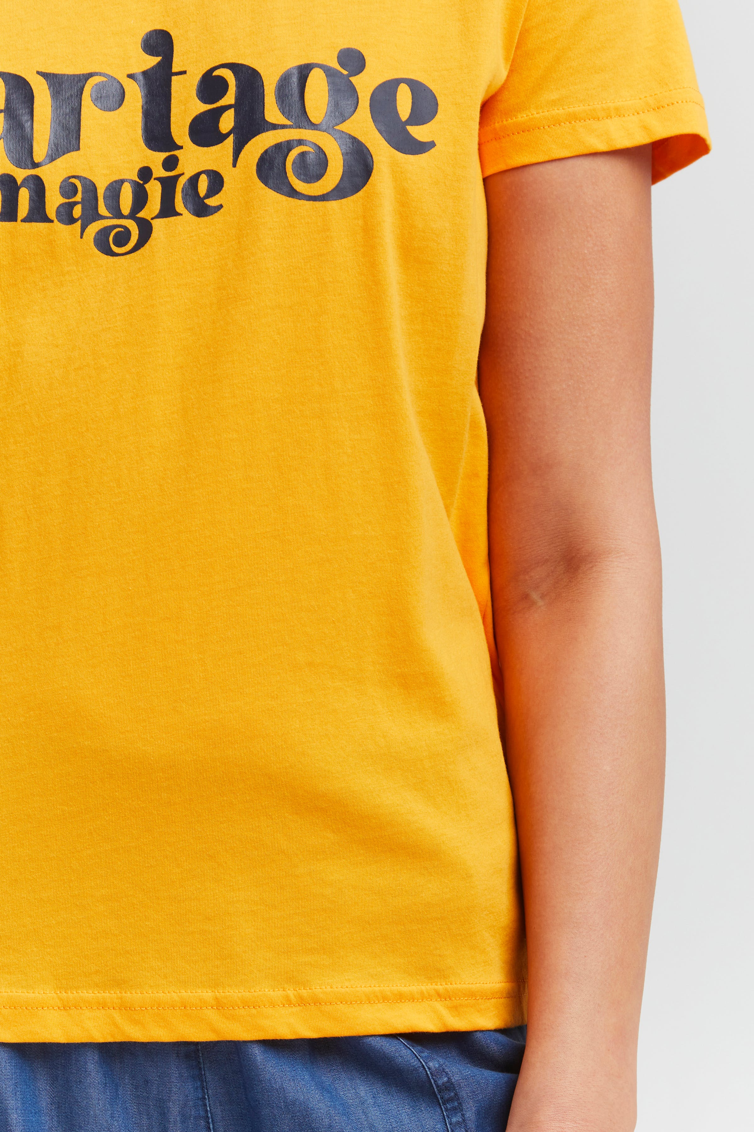 IHCAMINO T-shirt LOOKBOOK DETAIL 20116448-151058