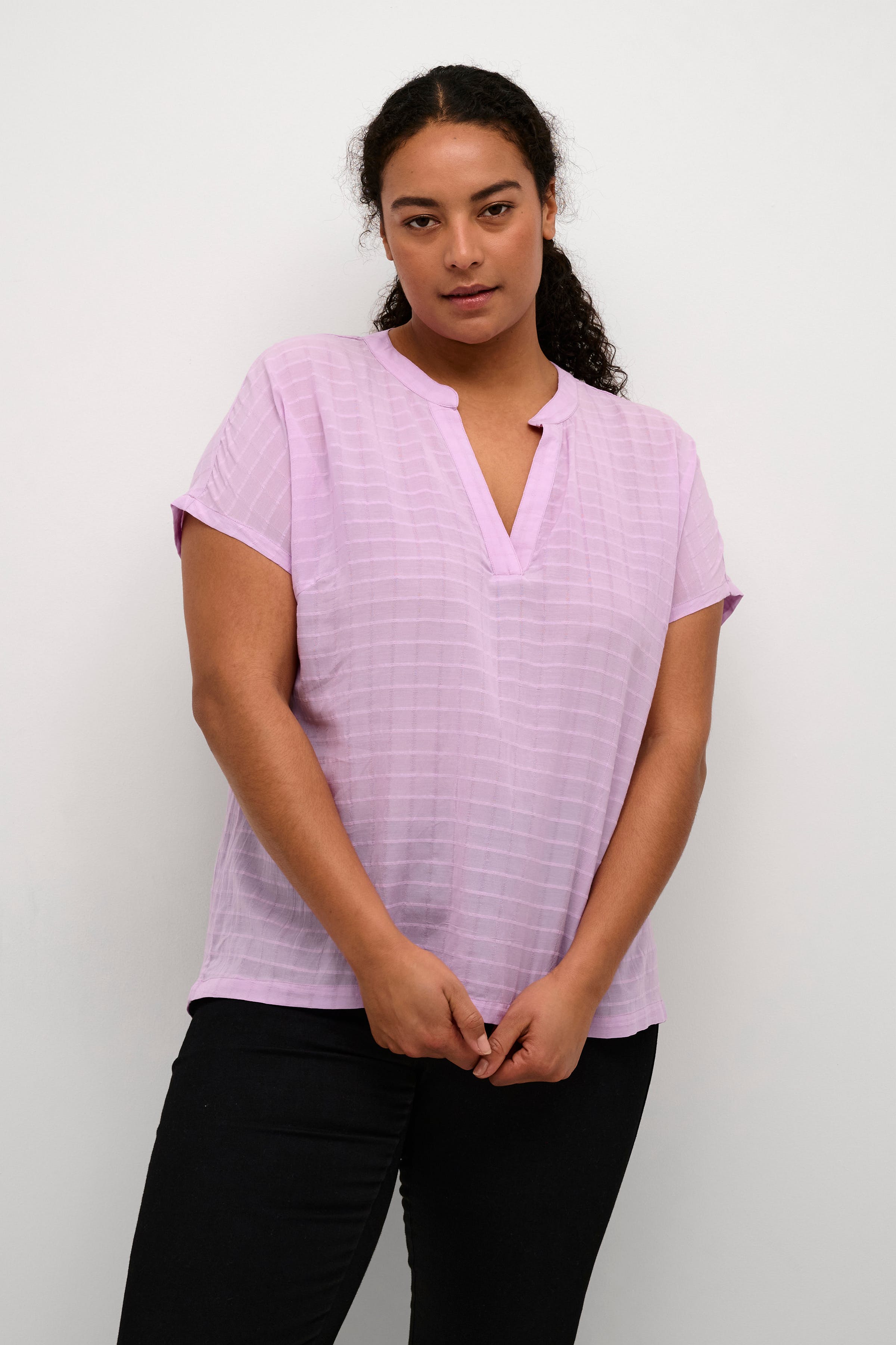 KCfelia Bluse LOOKBOOK FRONT 10580319-163521