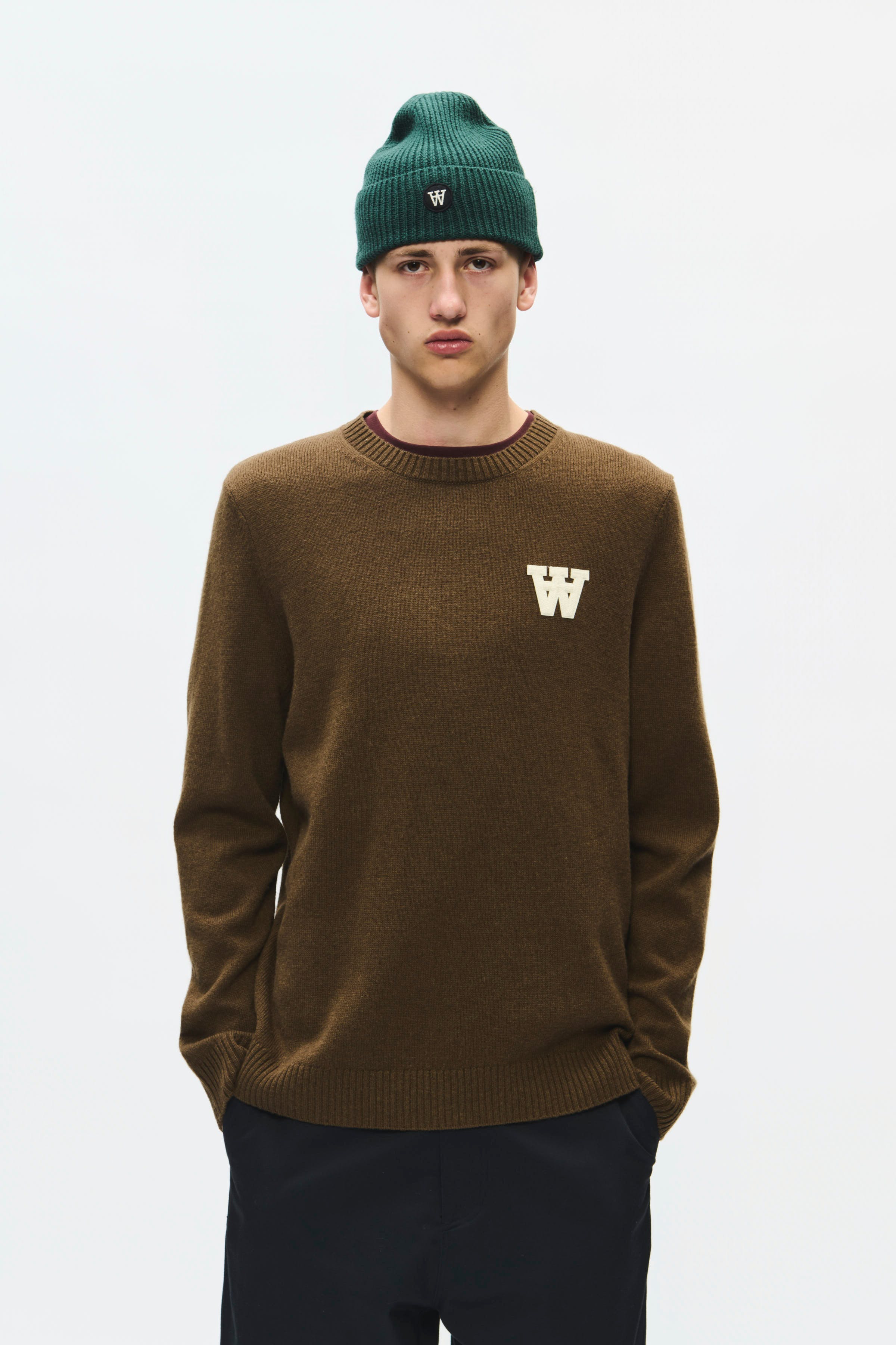WWTay Lambswool Pullover LOOKBOOK FRONT 30251382-190815