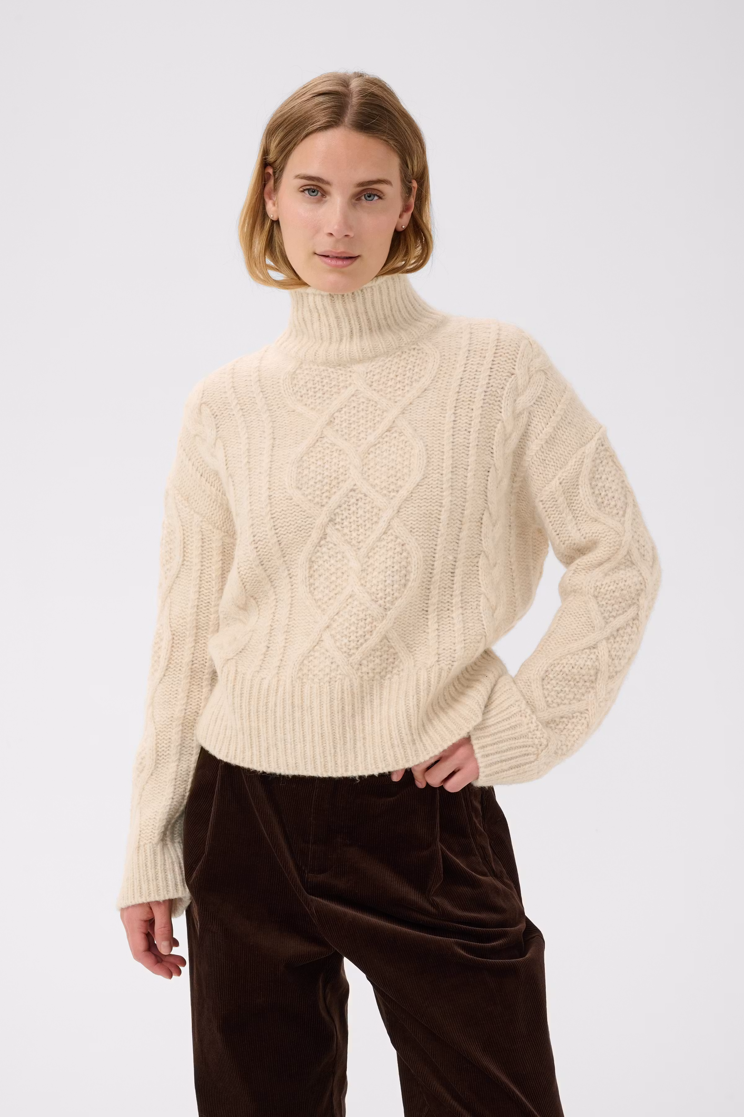 ChannaPW Pullover LOOKBOOK FRONT 30310840-1203041