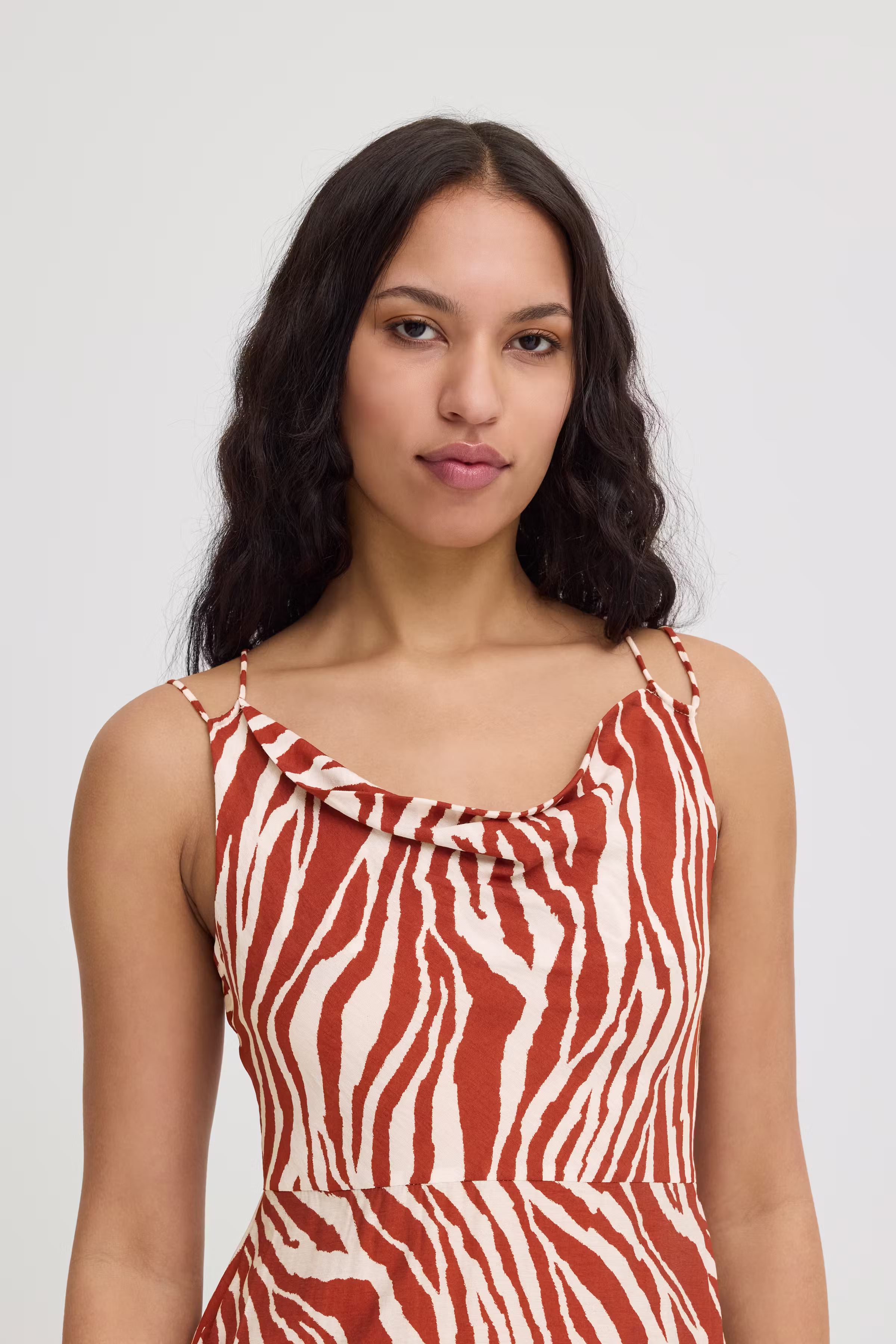 IHYARDEEN Klänning LOOKBOOK DETAIL 20123377-204603