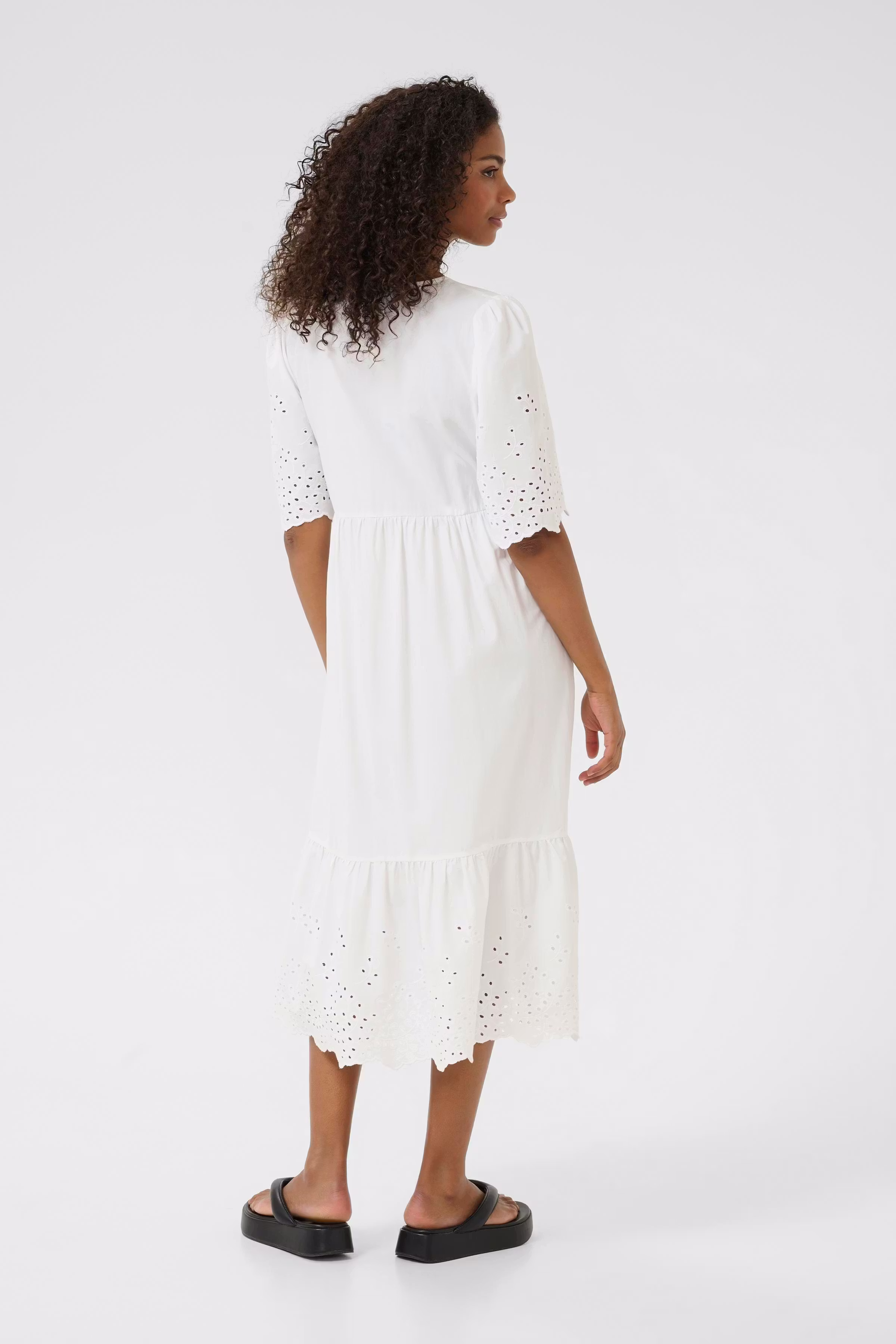 KAlouisa Kjole LOOKBOOK BACK 10552443-110602
