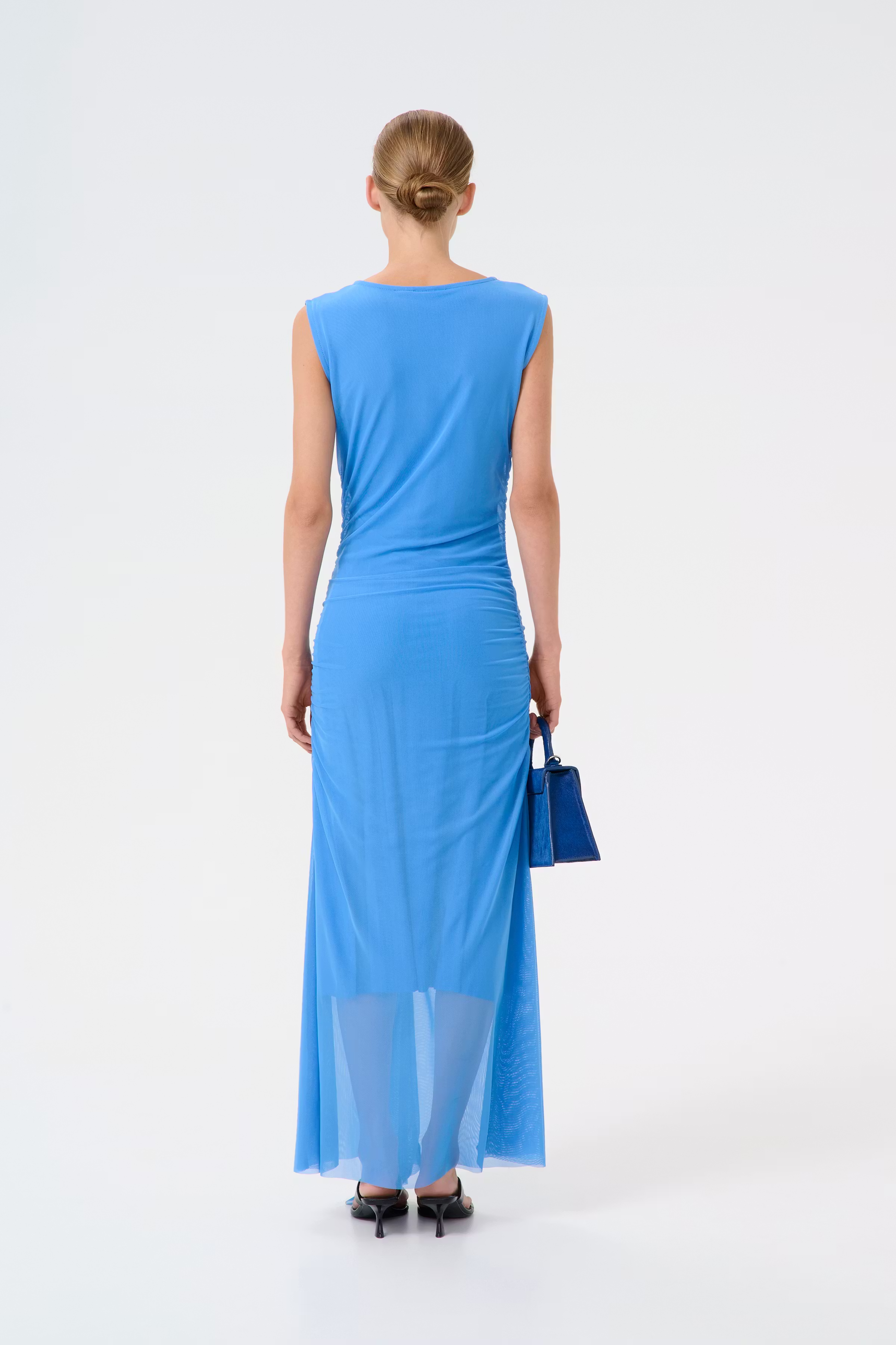 GZmenny Dress LOOKBOOK BACK 10910318-184043