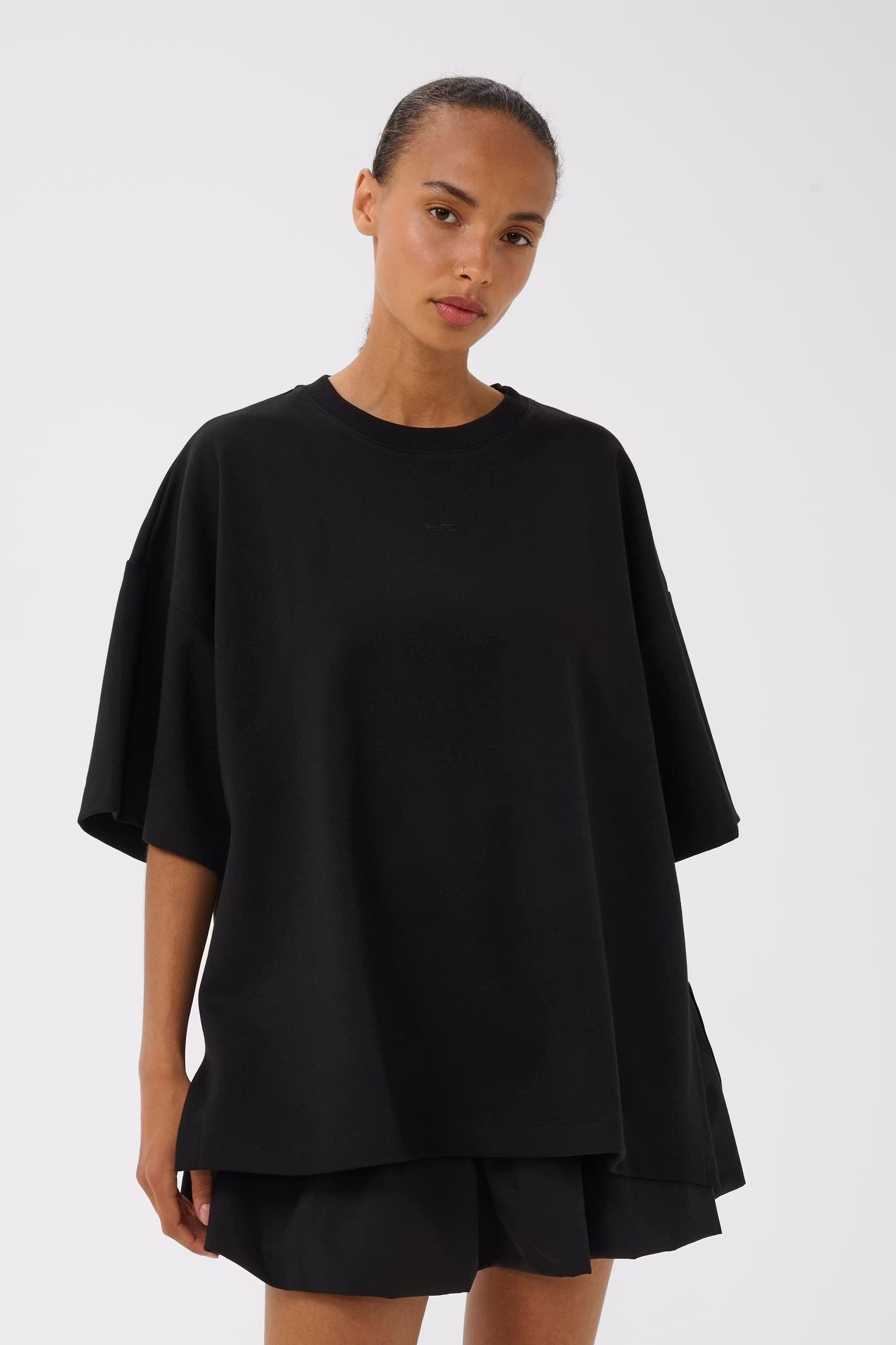 GZamina T-shirt LOOKBOOK FRONT 10911231-100017