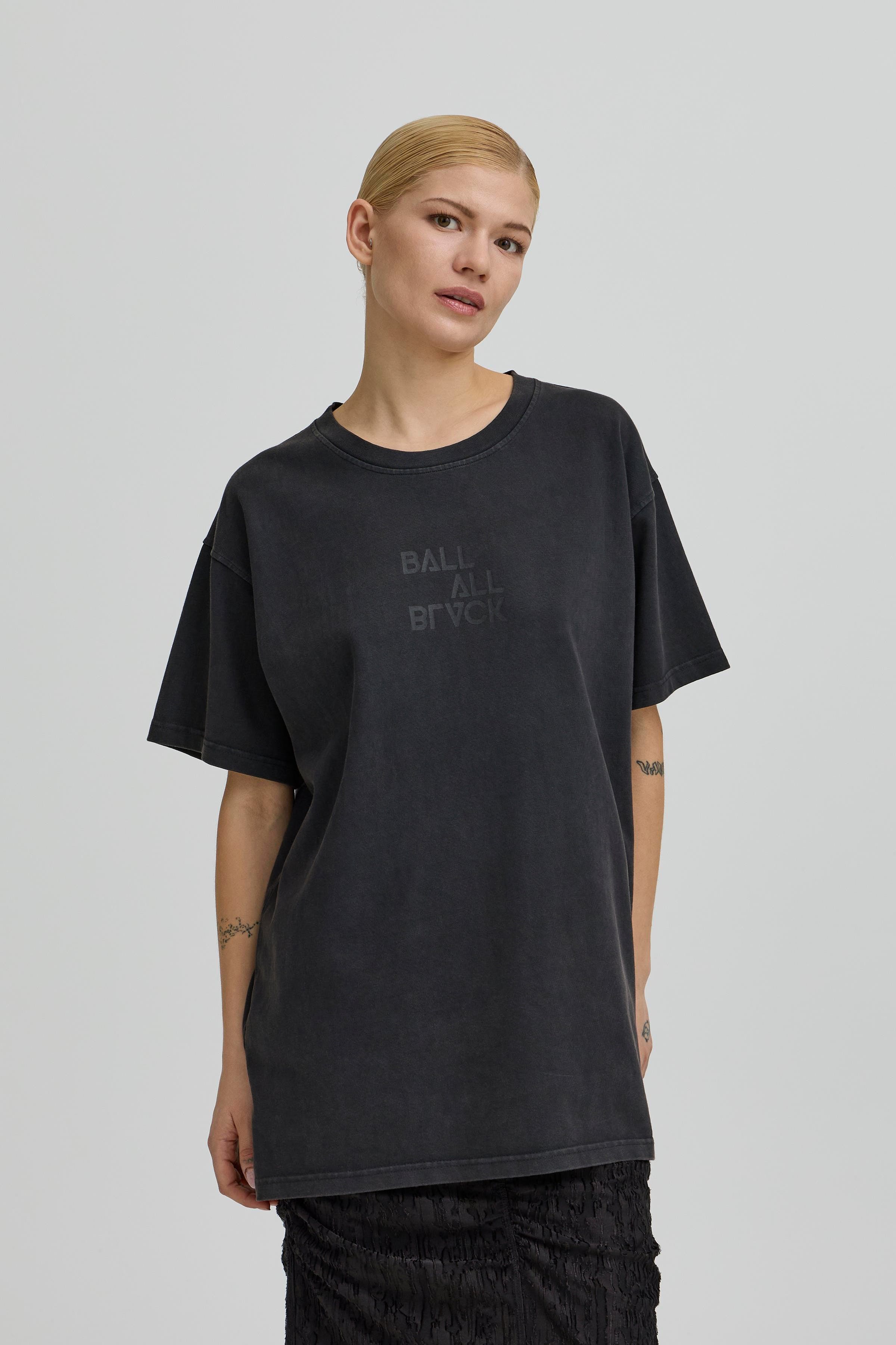 BASALVIRA T-shirt LOOKBOOK FRONT 50408152-193911