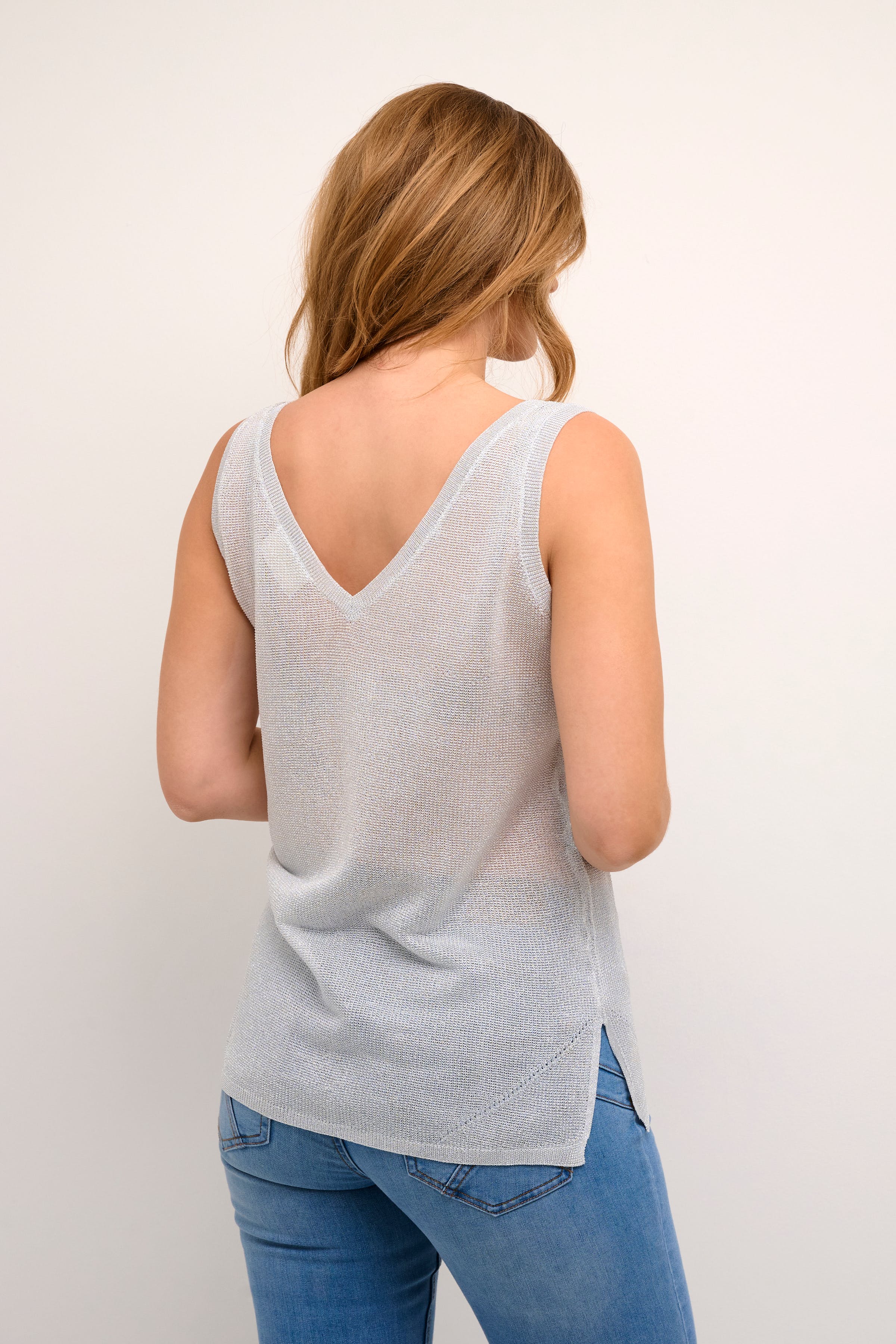 CRZerina Blouse LOOKBOOK BACK 10612523-105126