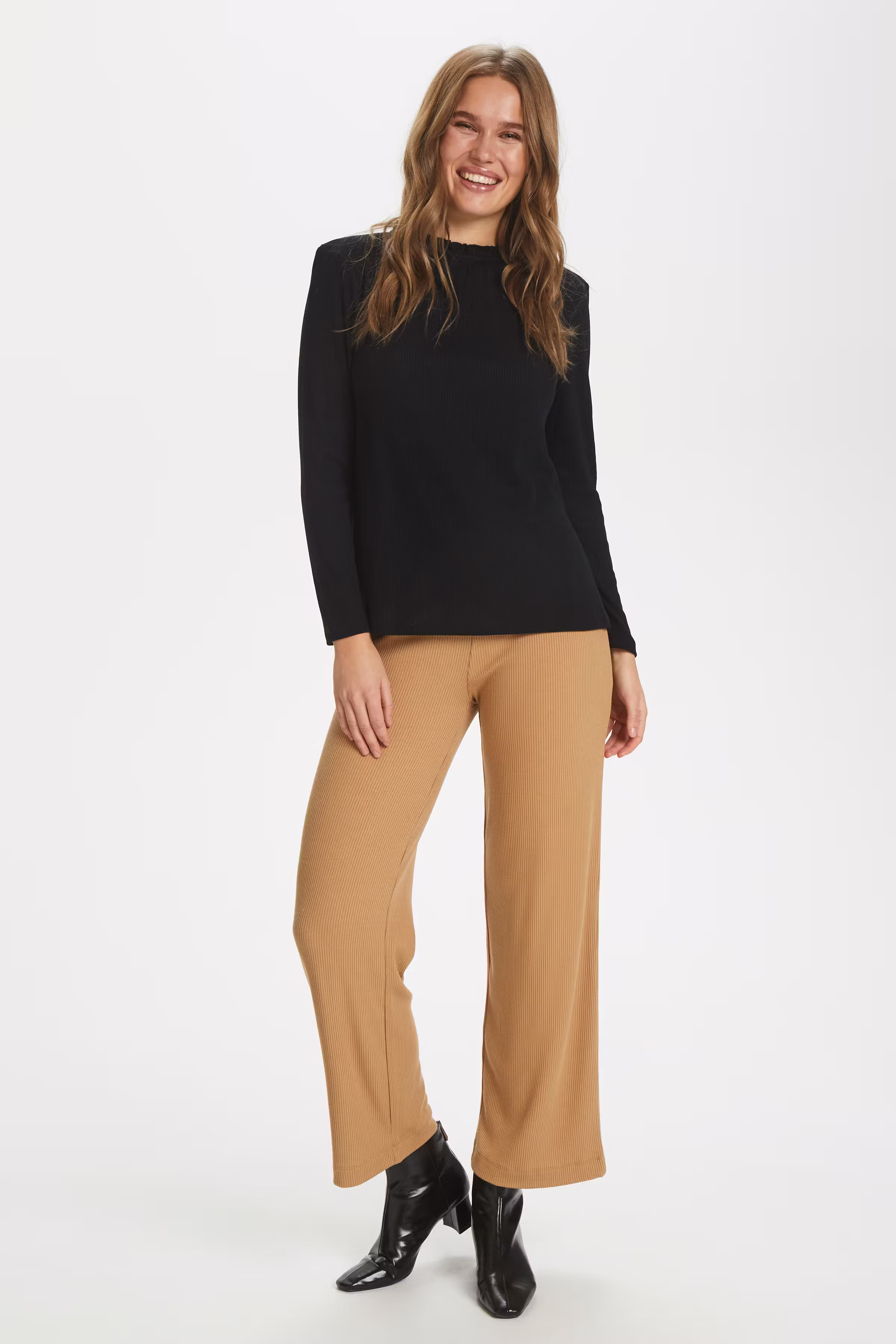 Langermet bluse LOOKBOOK FRONT 30510824-193911