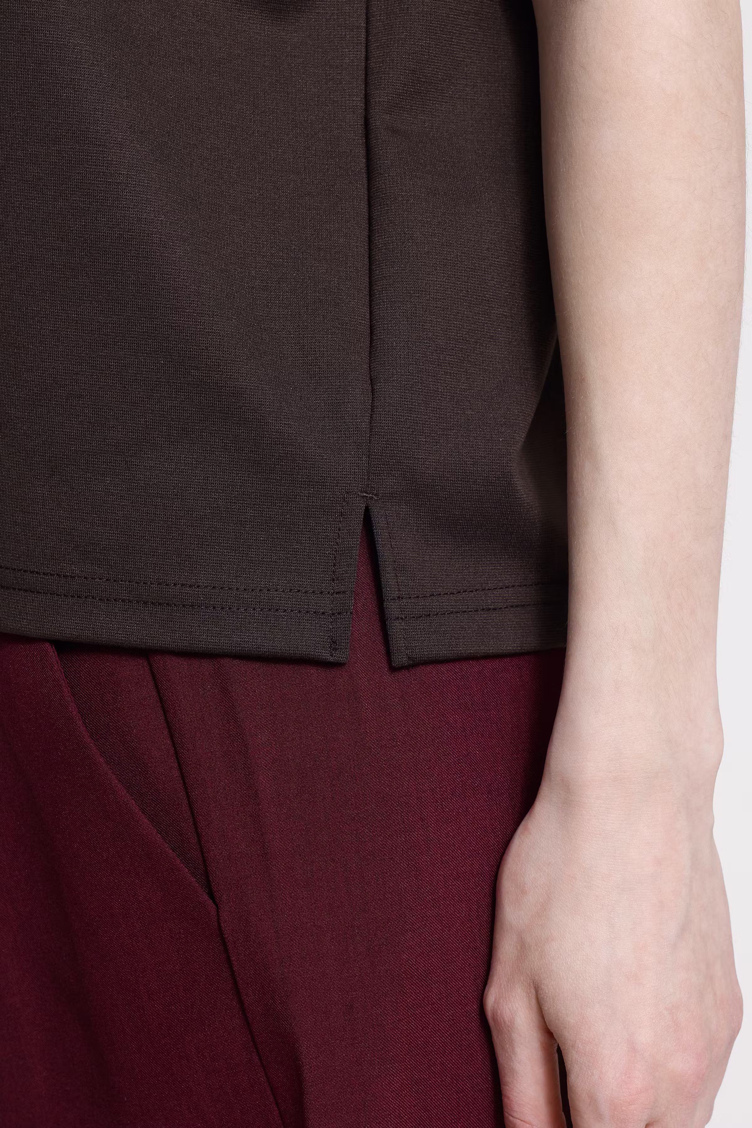 IHKATE T-shirt LOOKBOOK DETAIL 20122223-191109