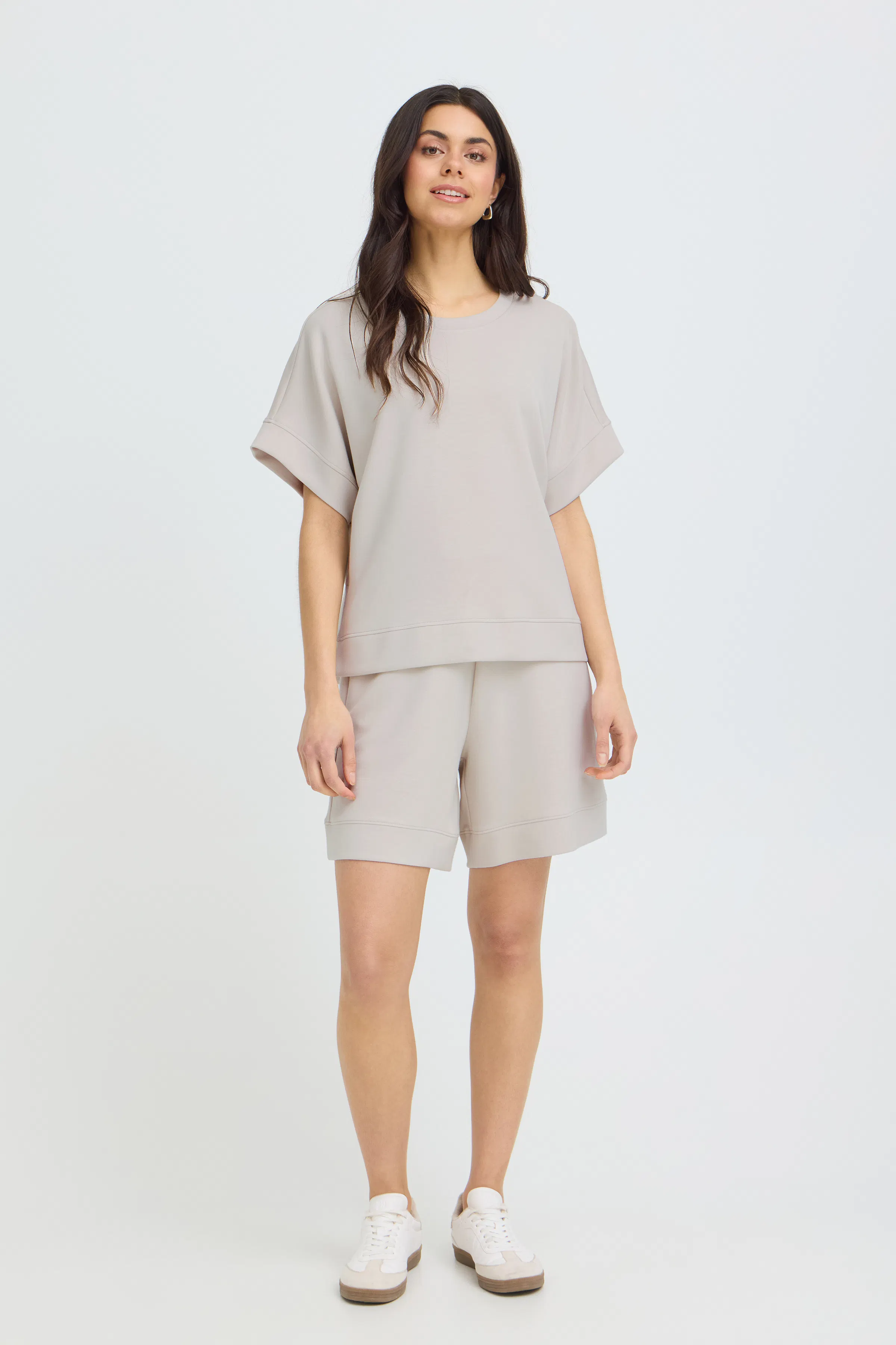FRAURORA T-shirt LOOKBOOK FRONT 20617749-130403