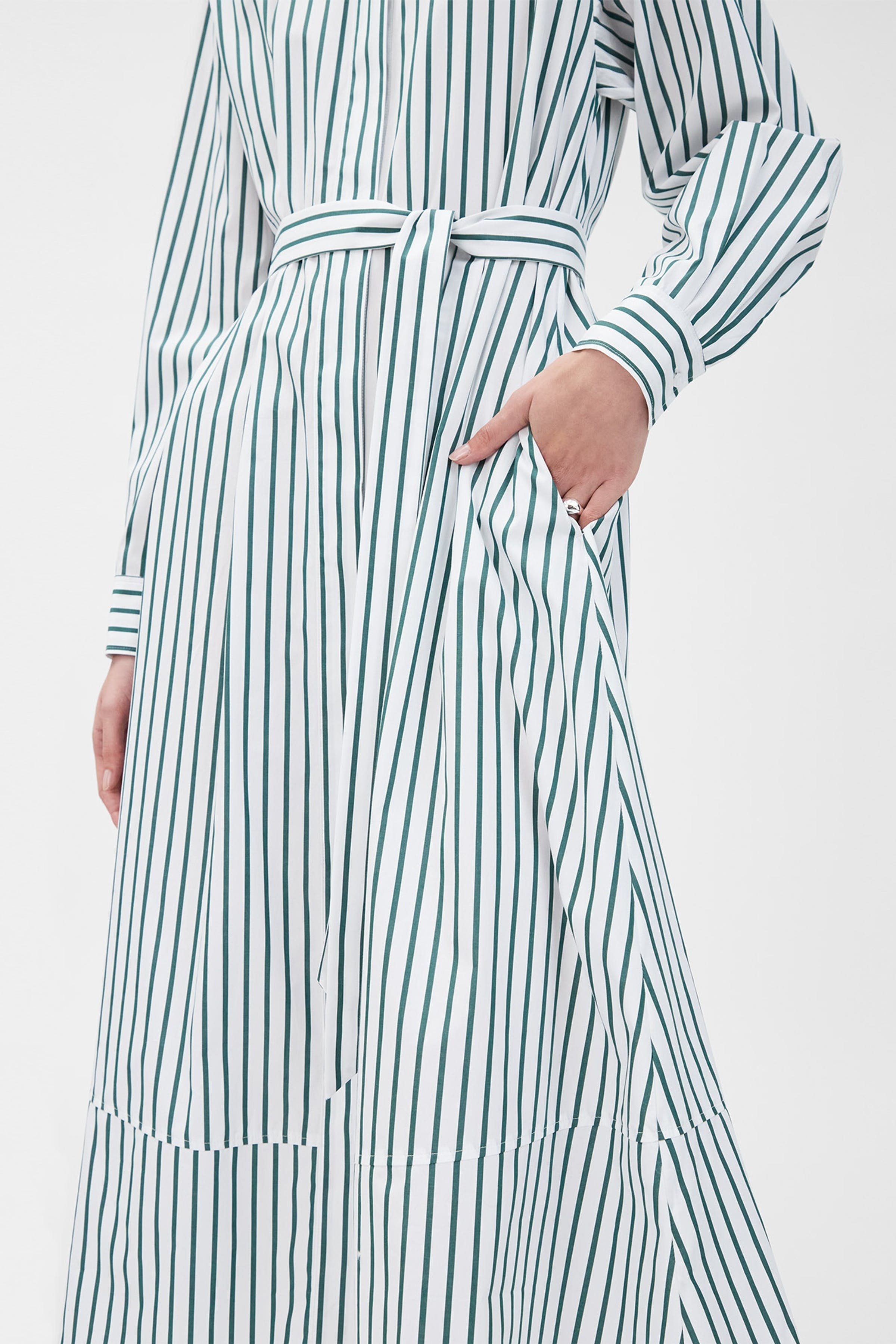 DINA Kleid LOOKBOOK DETAIL 30600407-MC2100