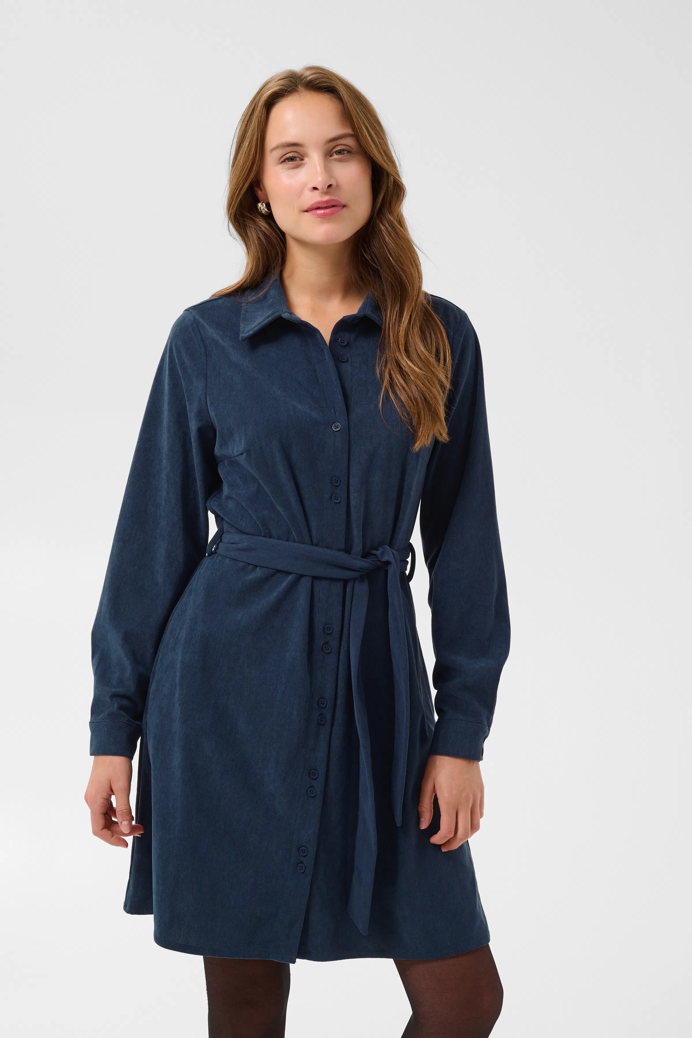 KAsvaja Kordfløyelskjole LOOKBOOK FRONT 10513097-106706