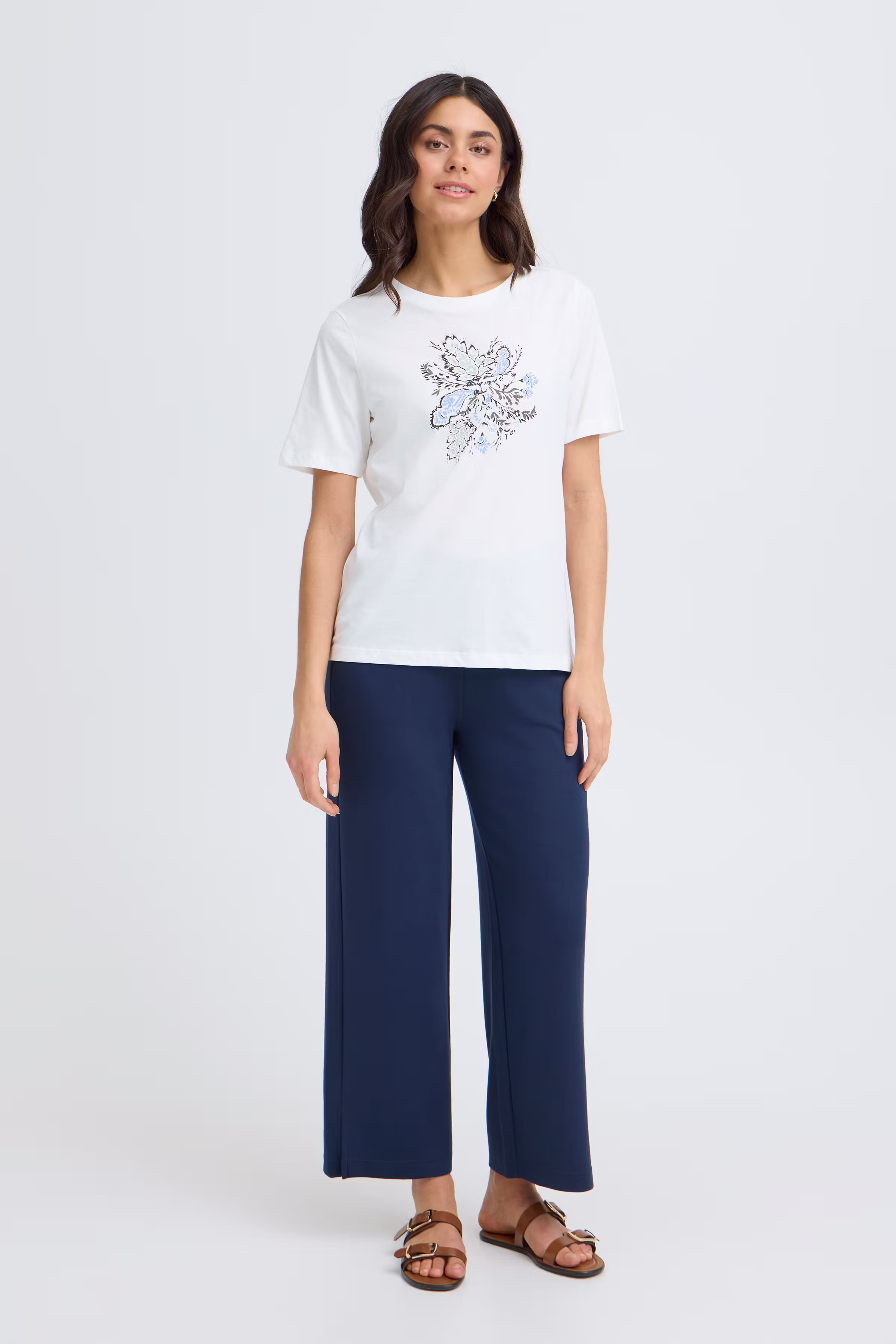 FRFELICIA T-shirt LOOKBOOK FRONT 20617656-900006200