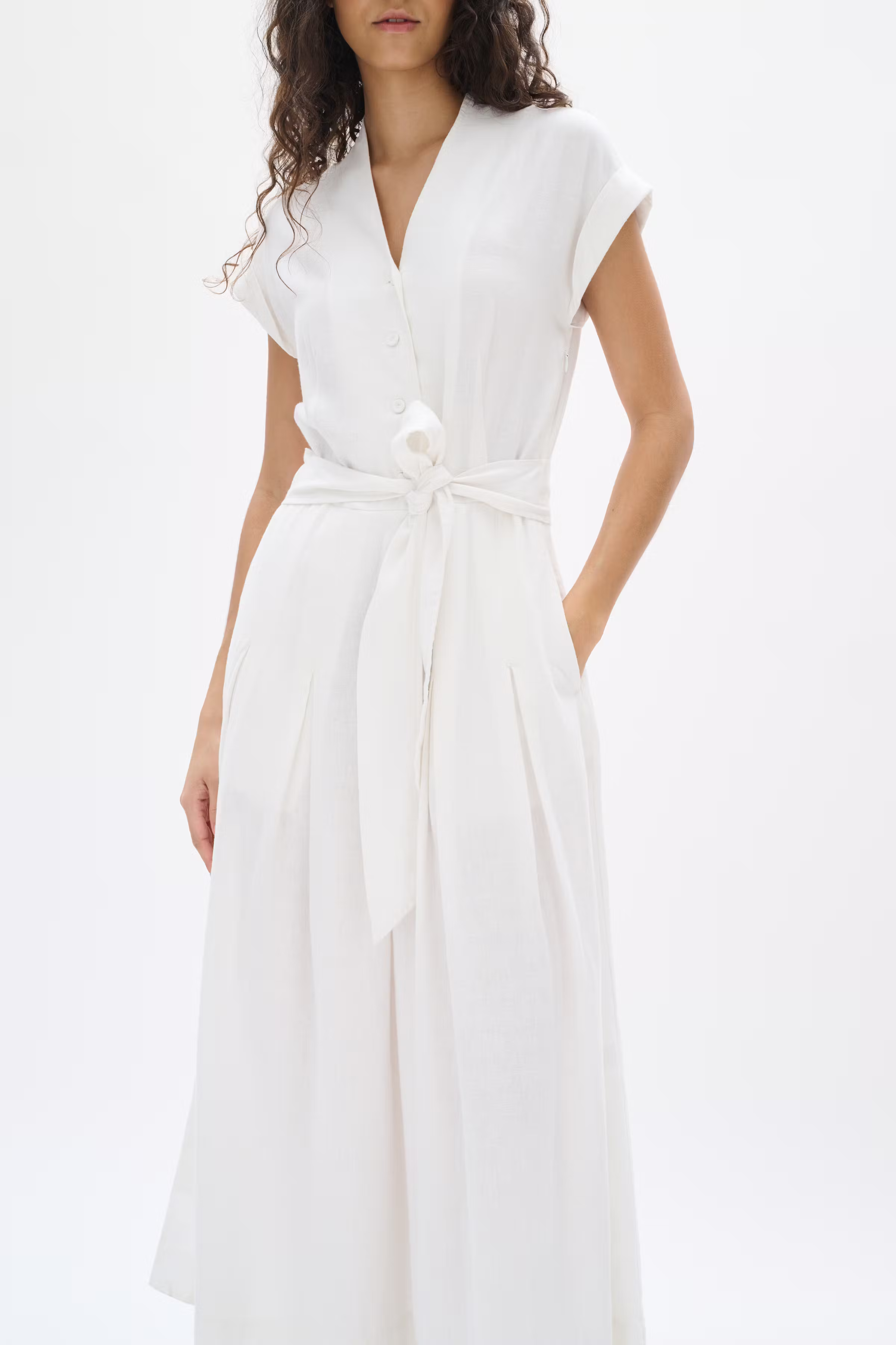 RimoneIW Linen Dress LOOKBOOK FRONT 30110362-300001